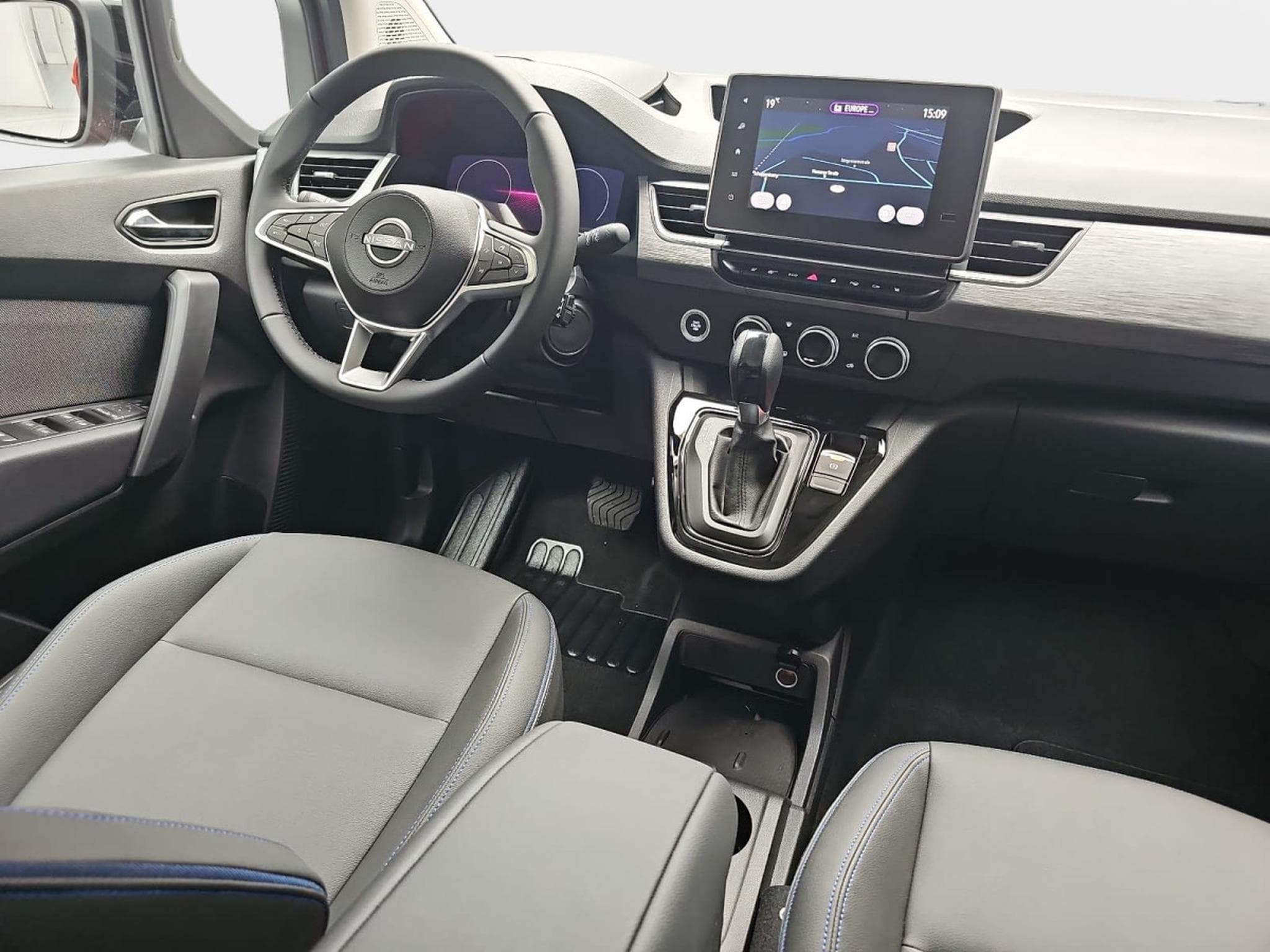 Nissan Townstar 1.3 DIG-T 130  Auto L1 Tekna (2026) - Photo 8