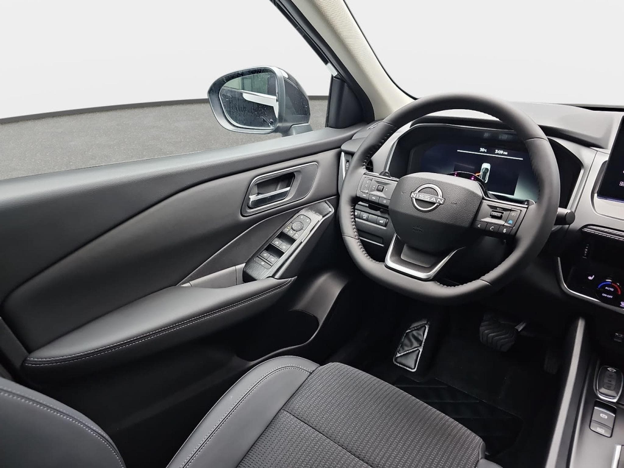 Nissan Qashqai 1.3 DIG-T 158 X-tronic N-Connecta (2026) - Photo 8