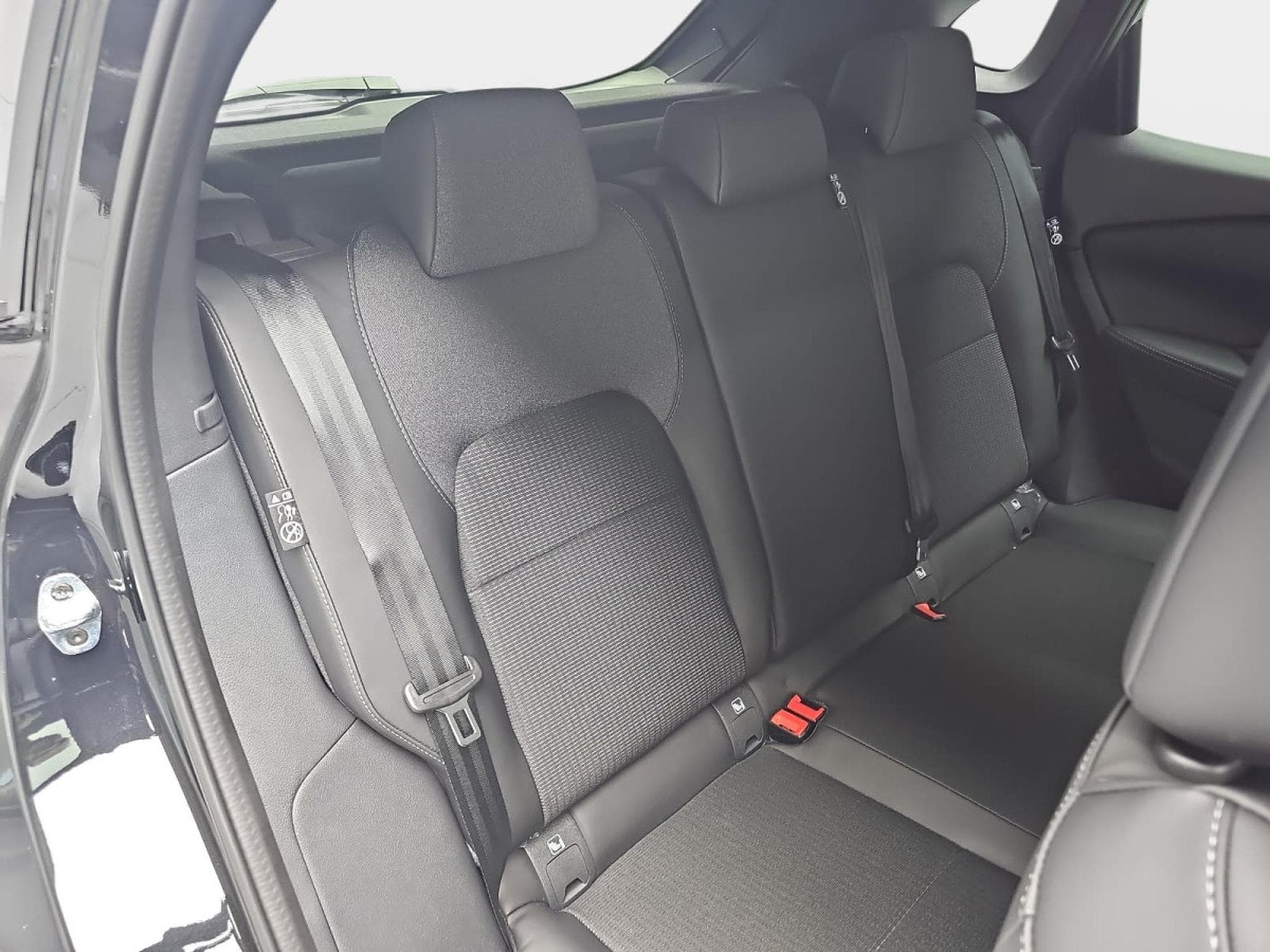 Nissan Qashqai 1.3 DIG-T 158 X-tronic N-Connecta (2026) - Photo 16