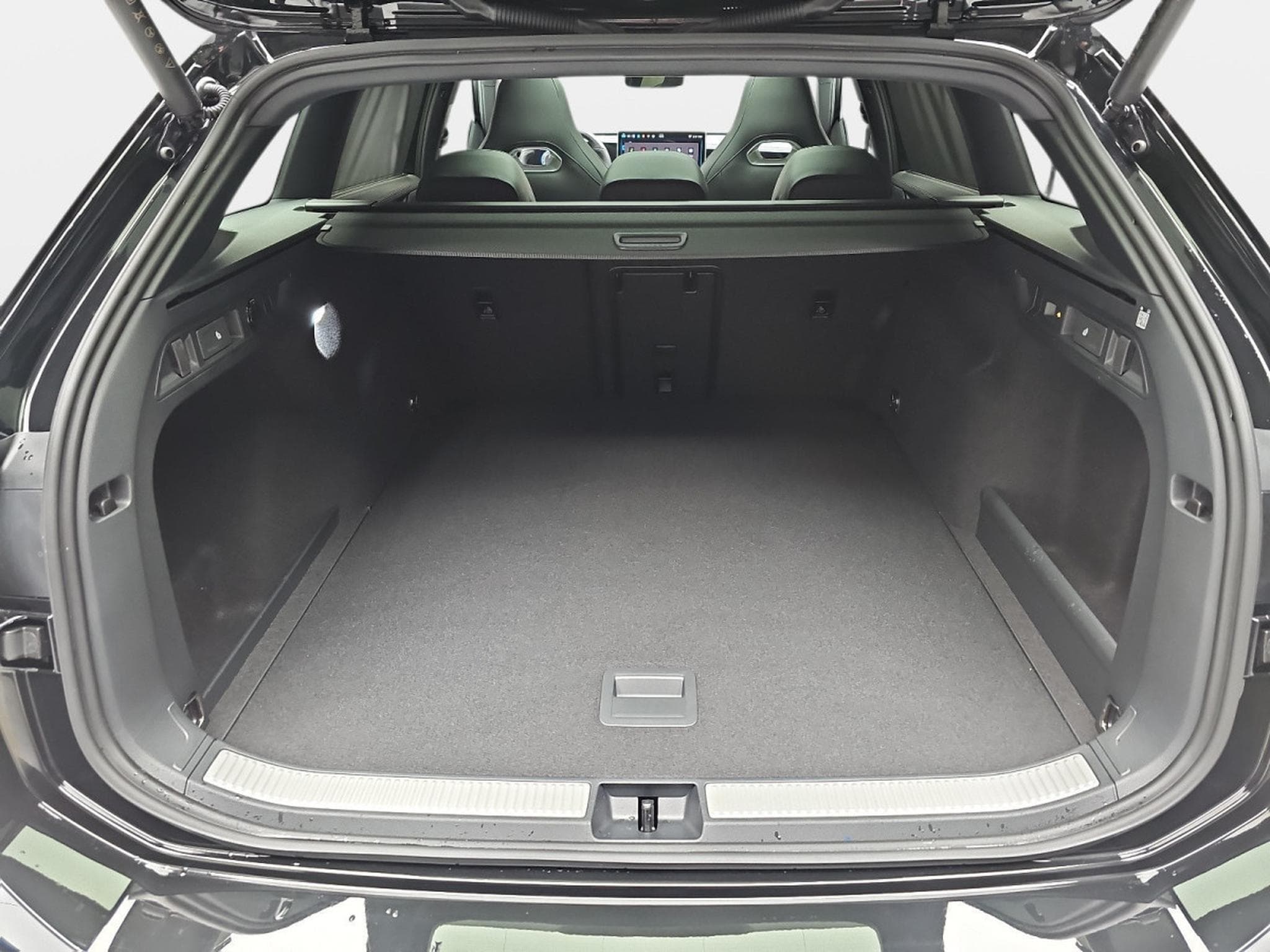 VW Passat 2.0 TDi DSG 150 R-Line (2025) - Photo 13