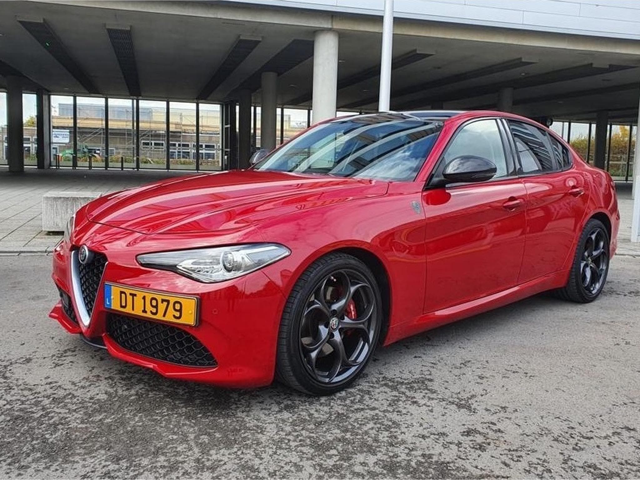 Alfa-Romeo Giulia (2019) - Photo 1