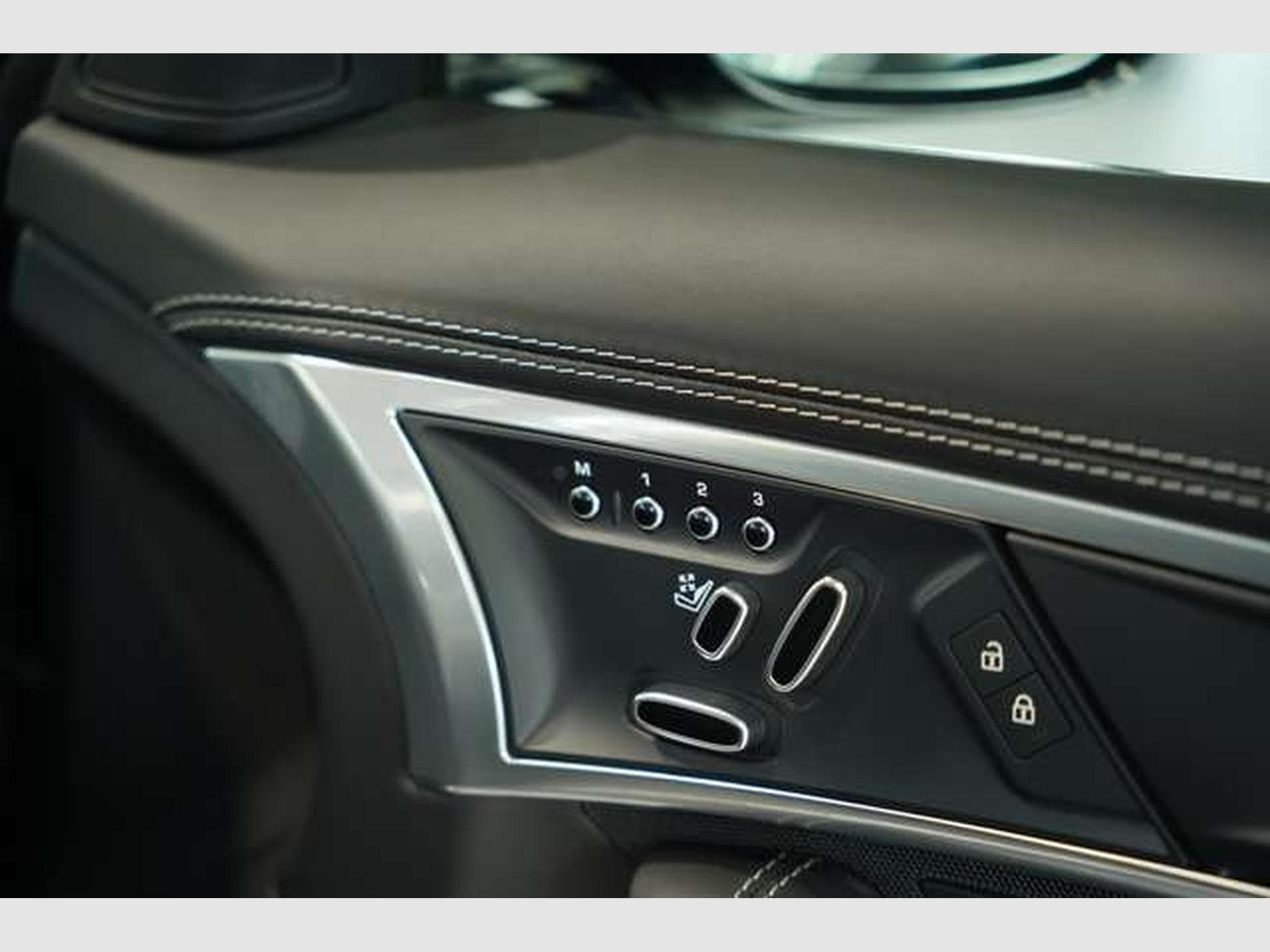 Jaguar F-Type Cabrio RWD *2.HD*First Edition*20*Schale (2021) - Photo 23