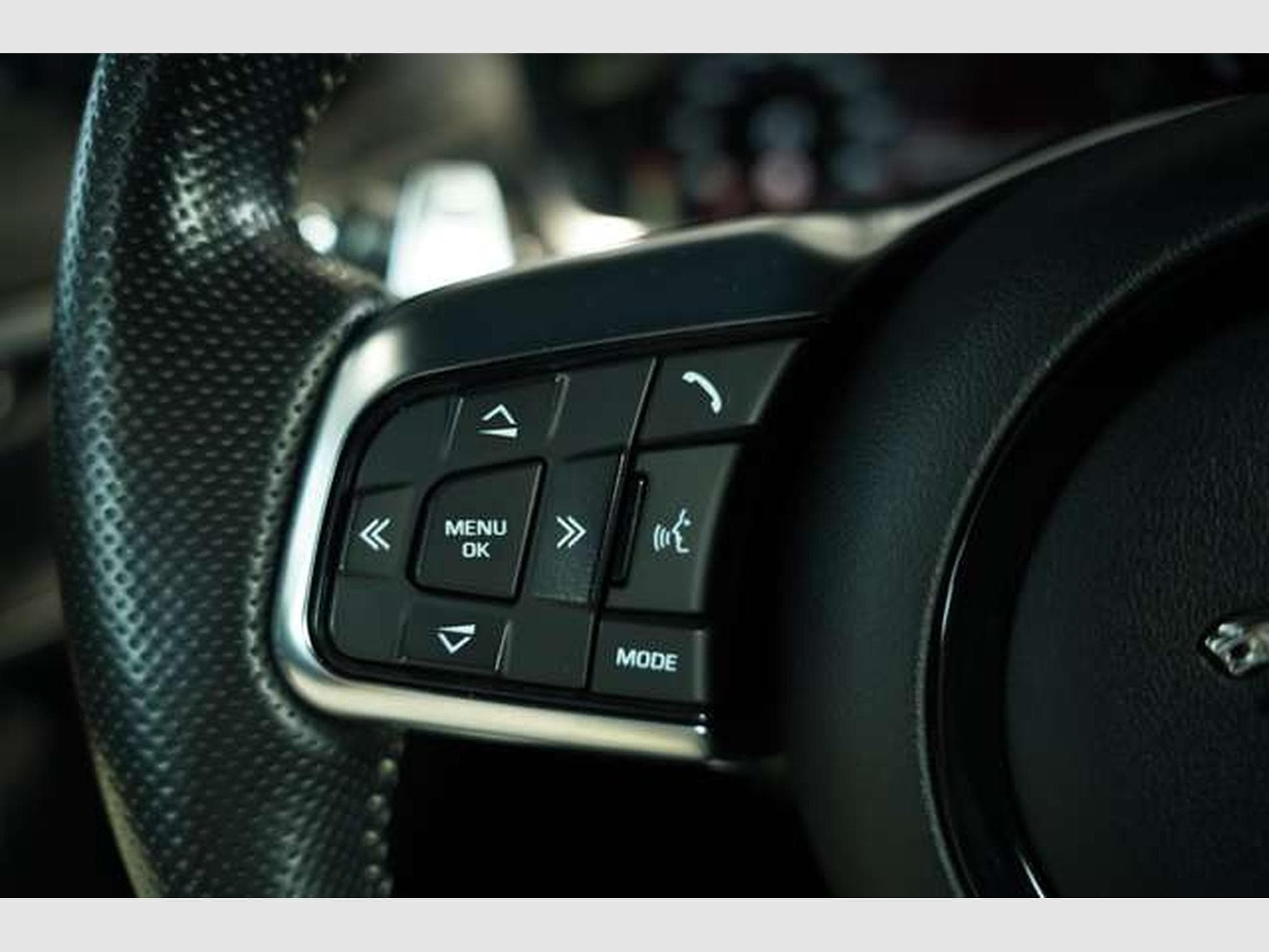Jaguar F-Type Cabrio RWD *2.HD*First Edition*20*Schale (2021) - Photo 44