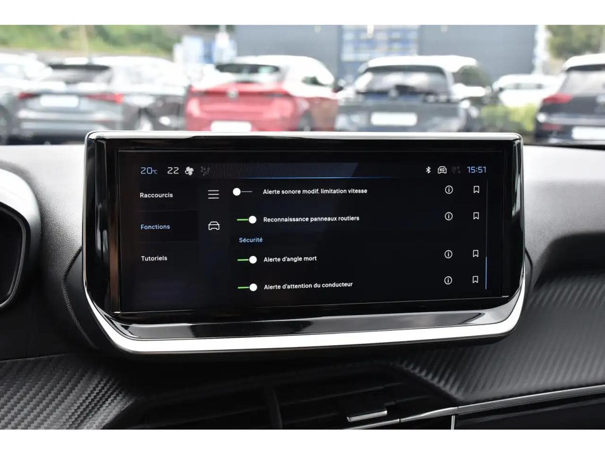 Peugeot 2008 (2024) - Foto 17