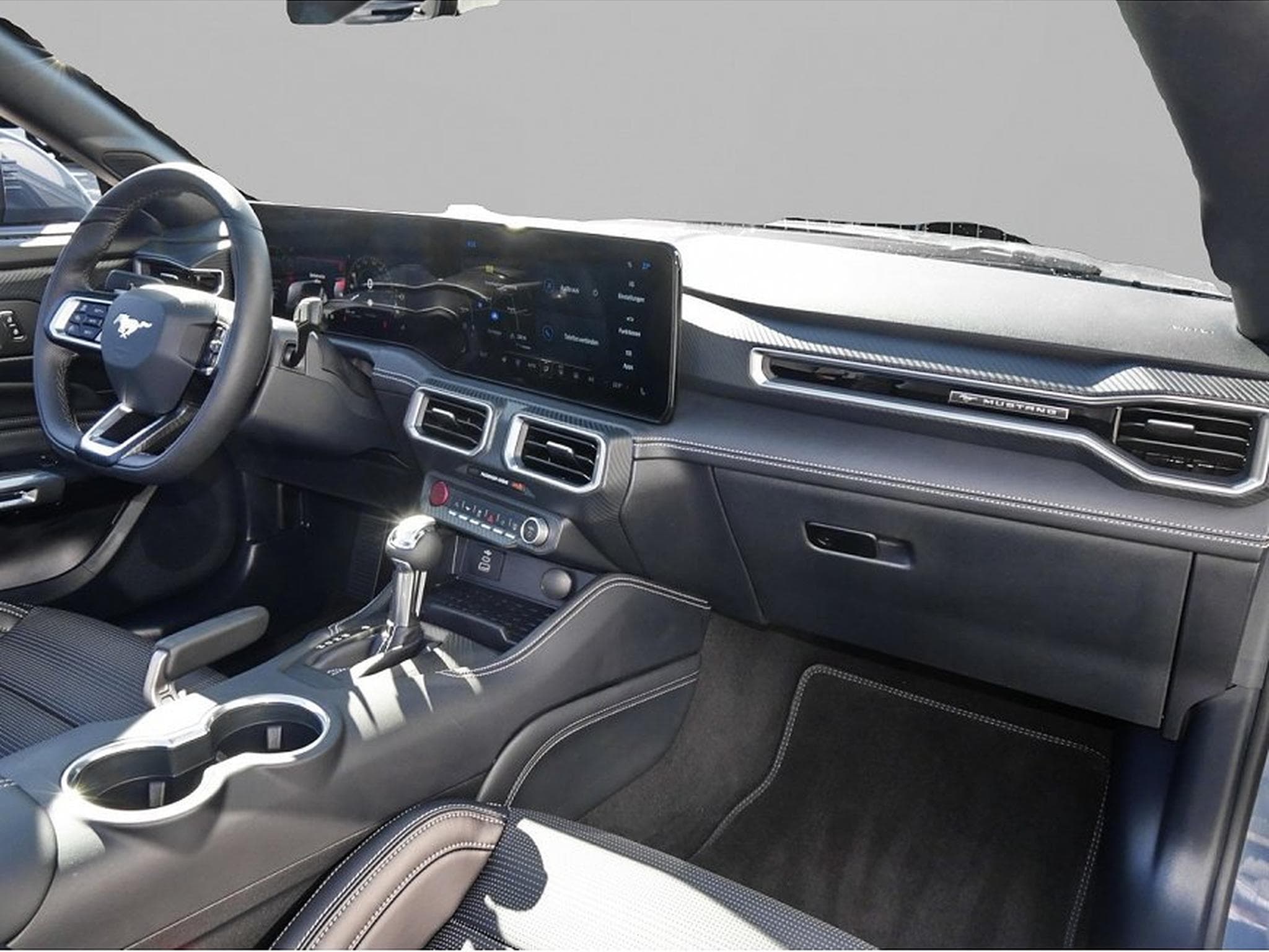 Ford Mustang (2024) - Photo 5