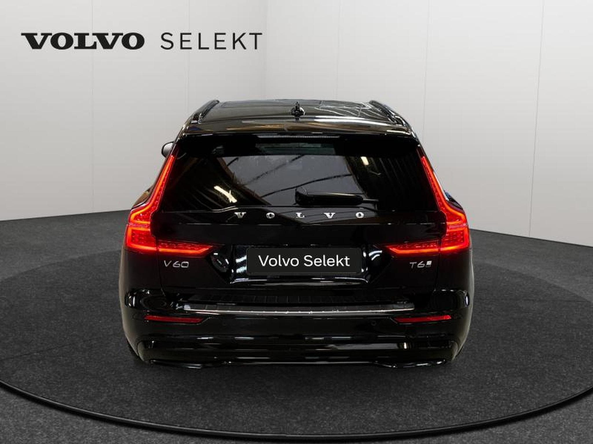 Volvo V60 T6 Ultra Dark / Hybride (2024) - Photo 23
