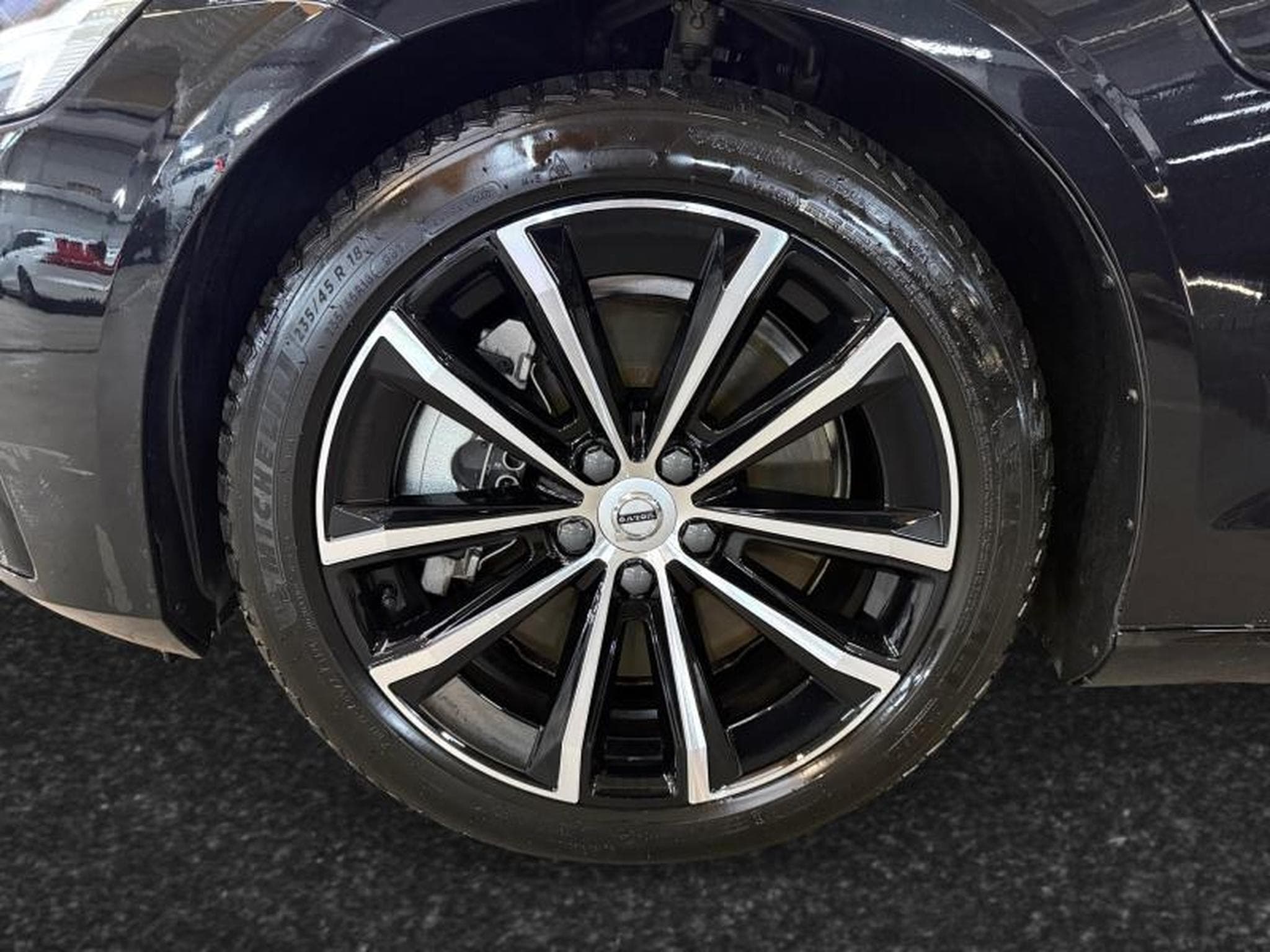 Volvo V60 T6 Ultra Dark / Hybride (2024) - Photo 33