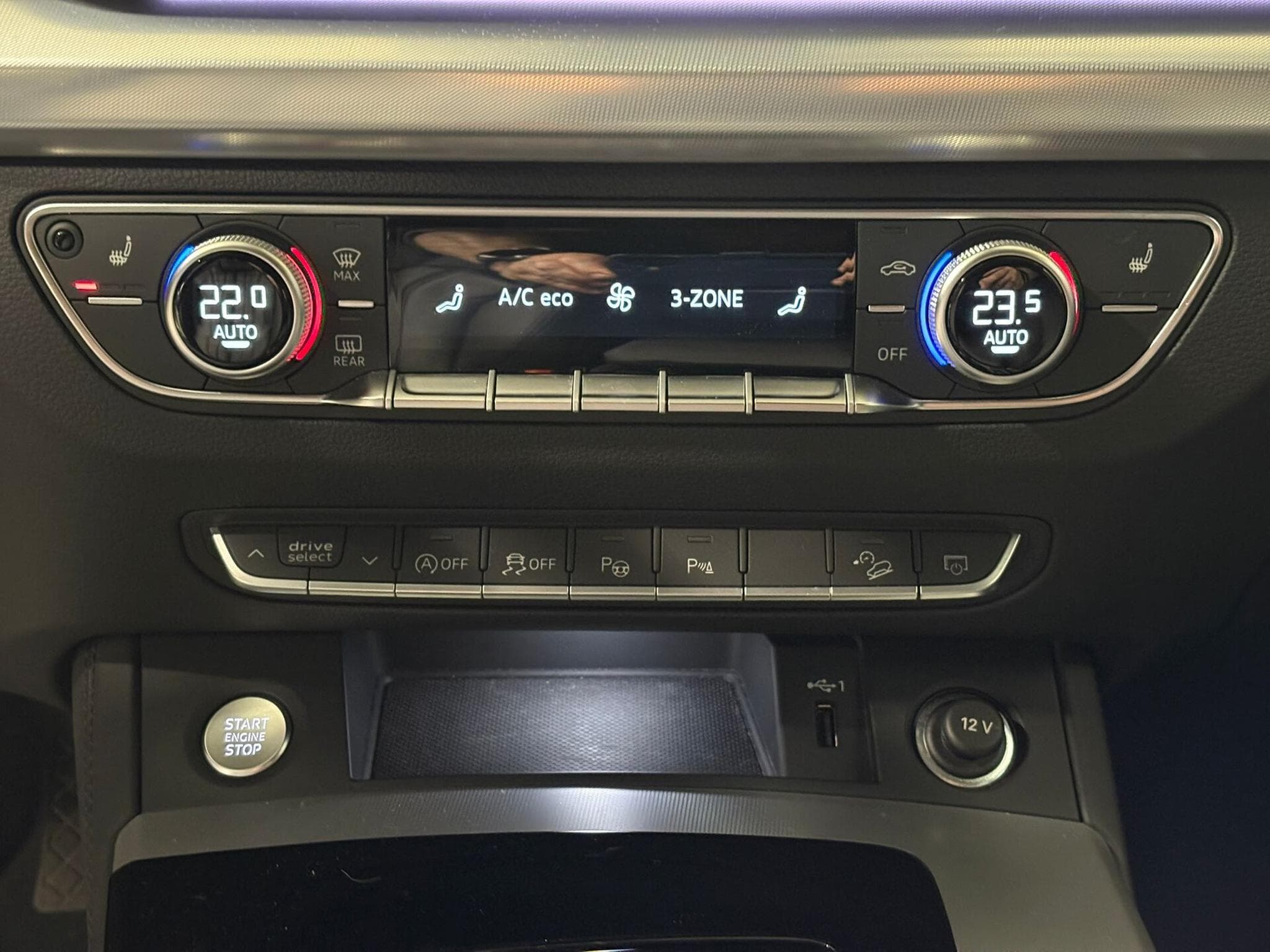 Audi Q5 ADVANCED 50 TDI QUATTRO (2023) - Photo 12