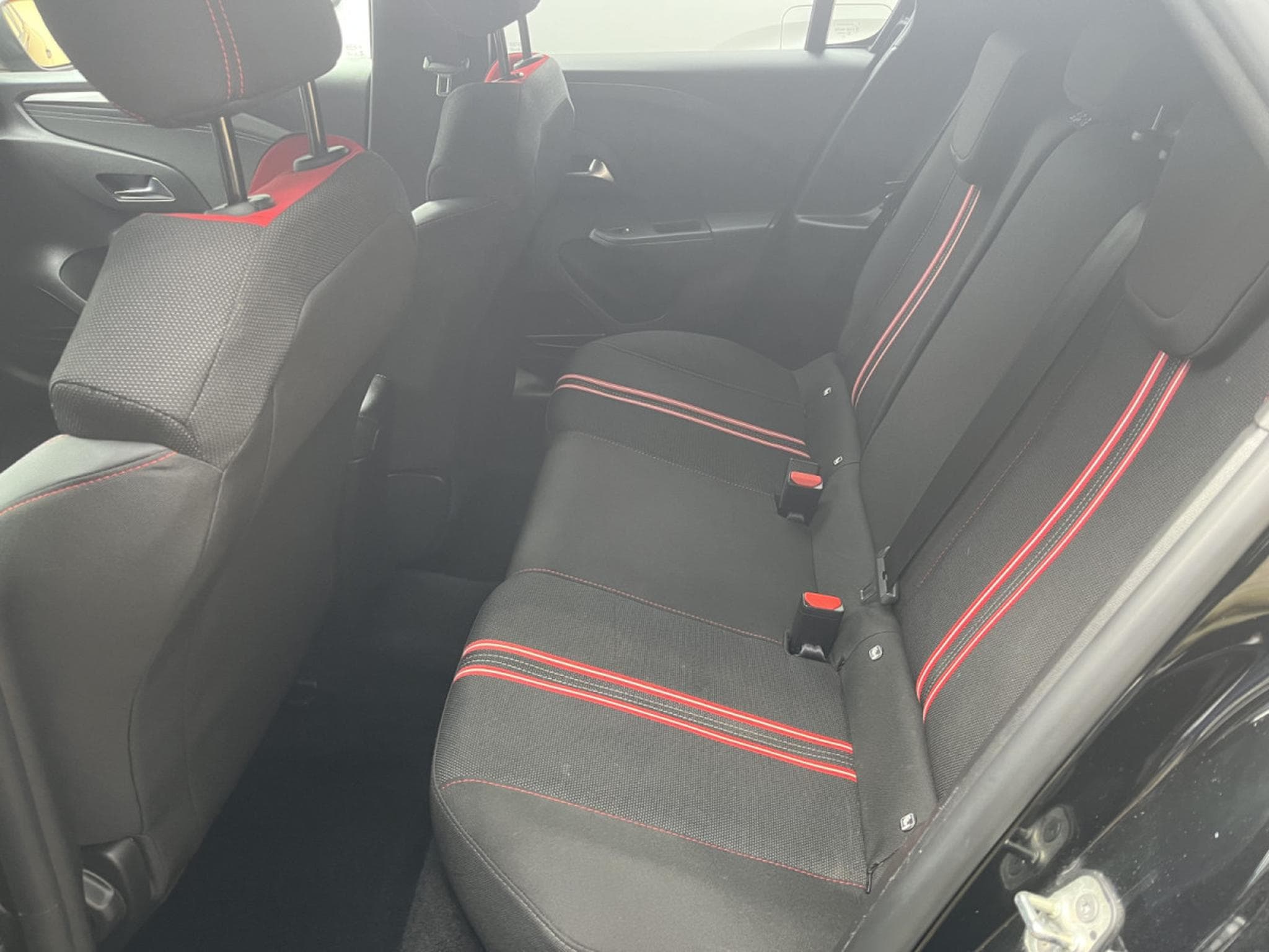 Opel Corsa 1.2 TURBO 130 AUTO GS LINE 5P (2022) - Foto 15