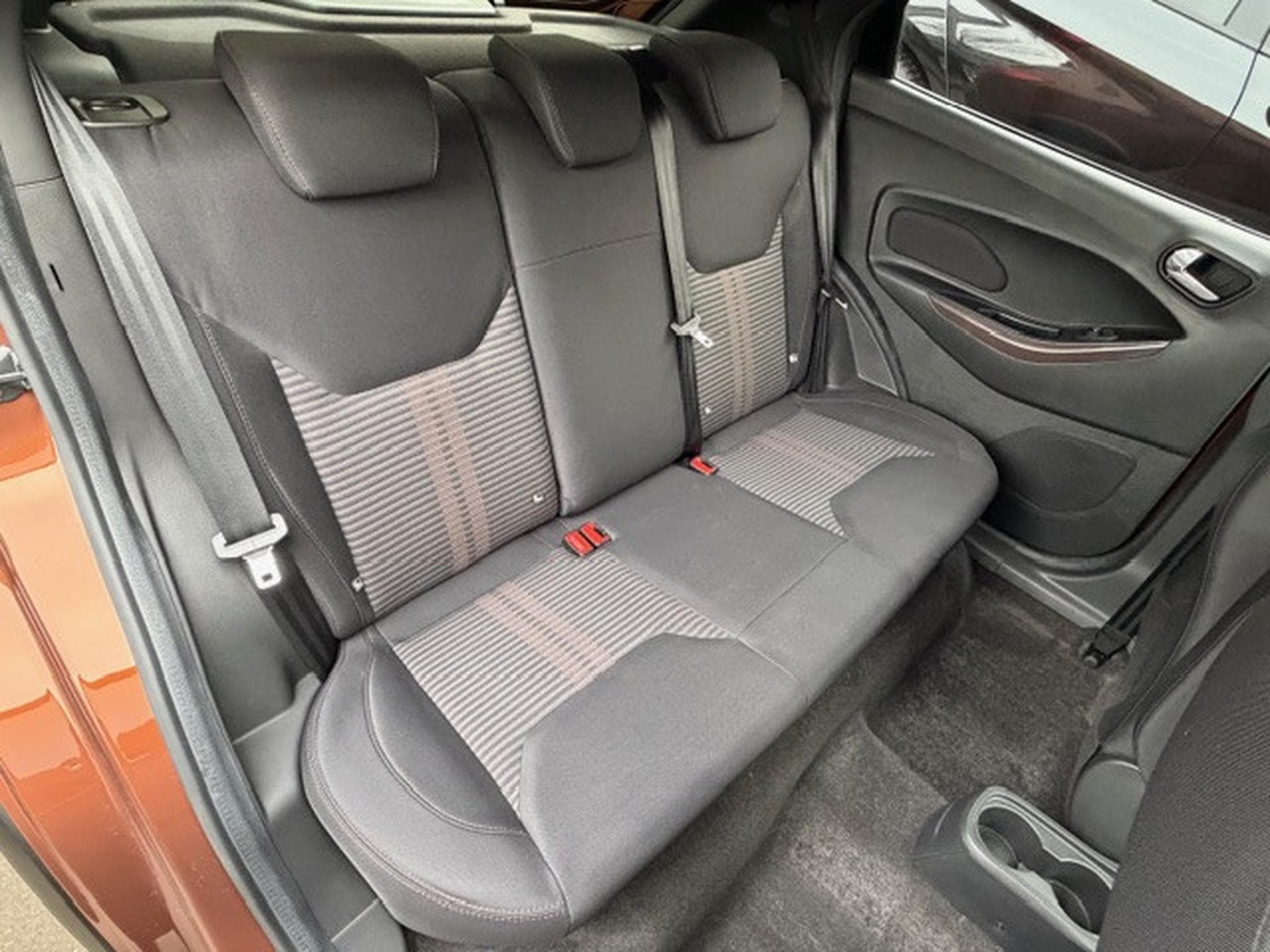 Ford Ka 1.2 Ti-VCT Active (2019) - Foto 3