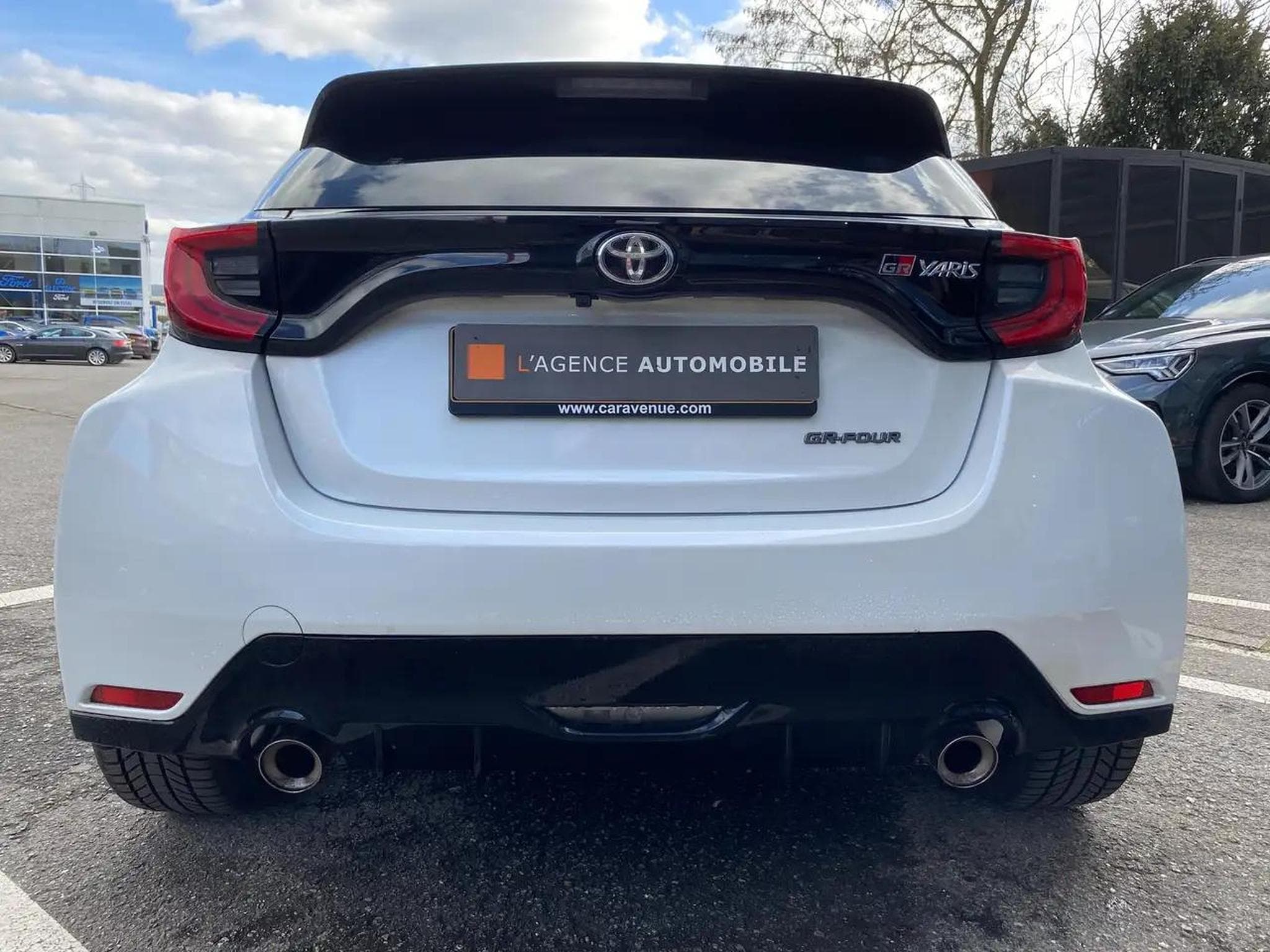 Toyota Yaris (2024) - Photo 6