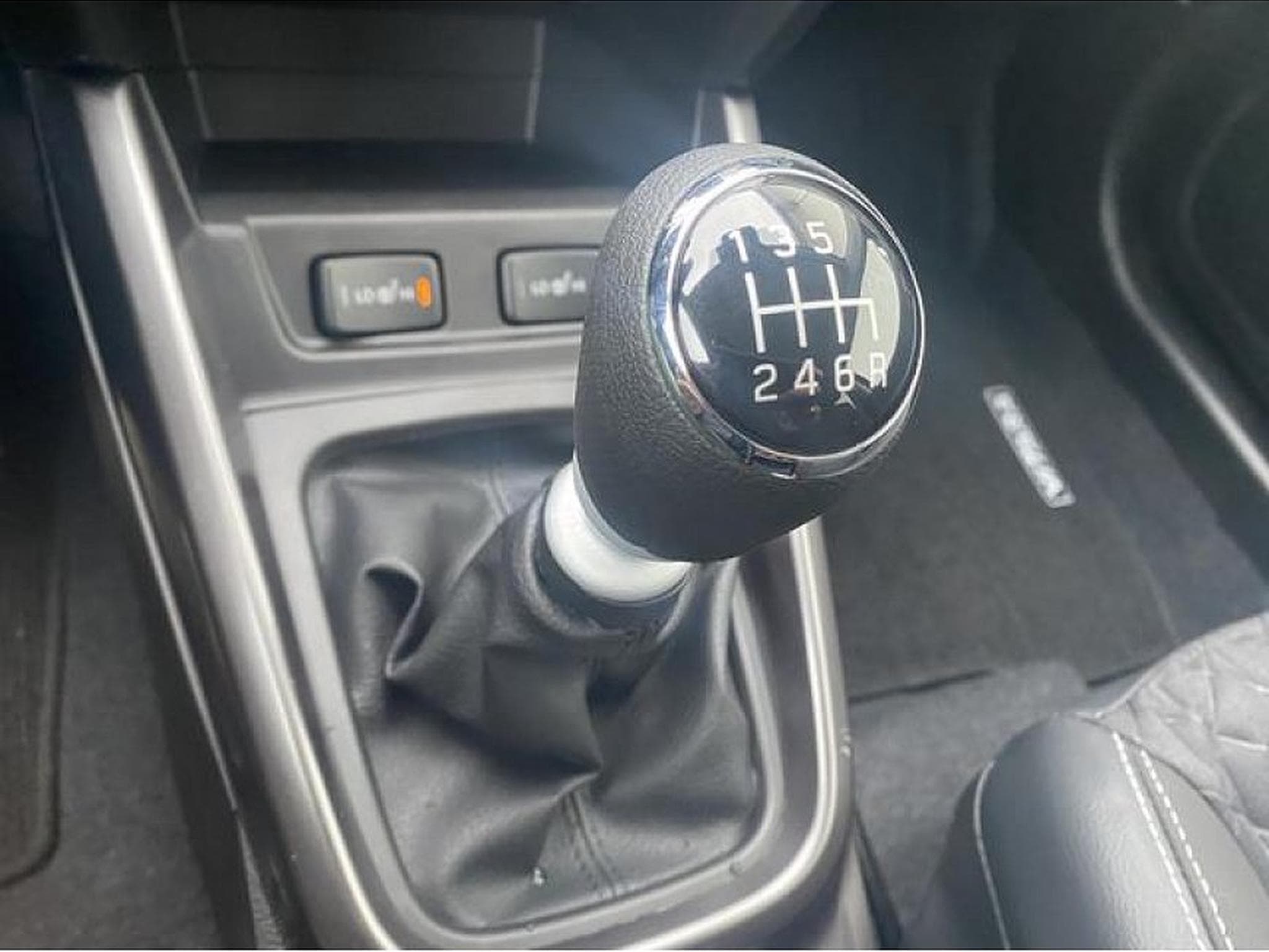 Suzuki Vitara (2026) - Photo 8