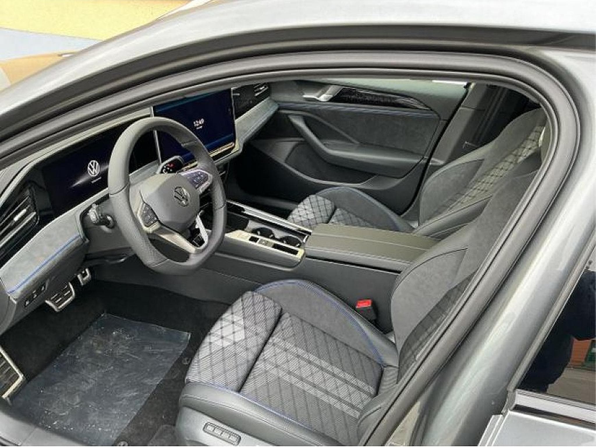 VW Passat (2026) - Photo 10