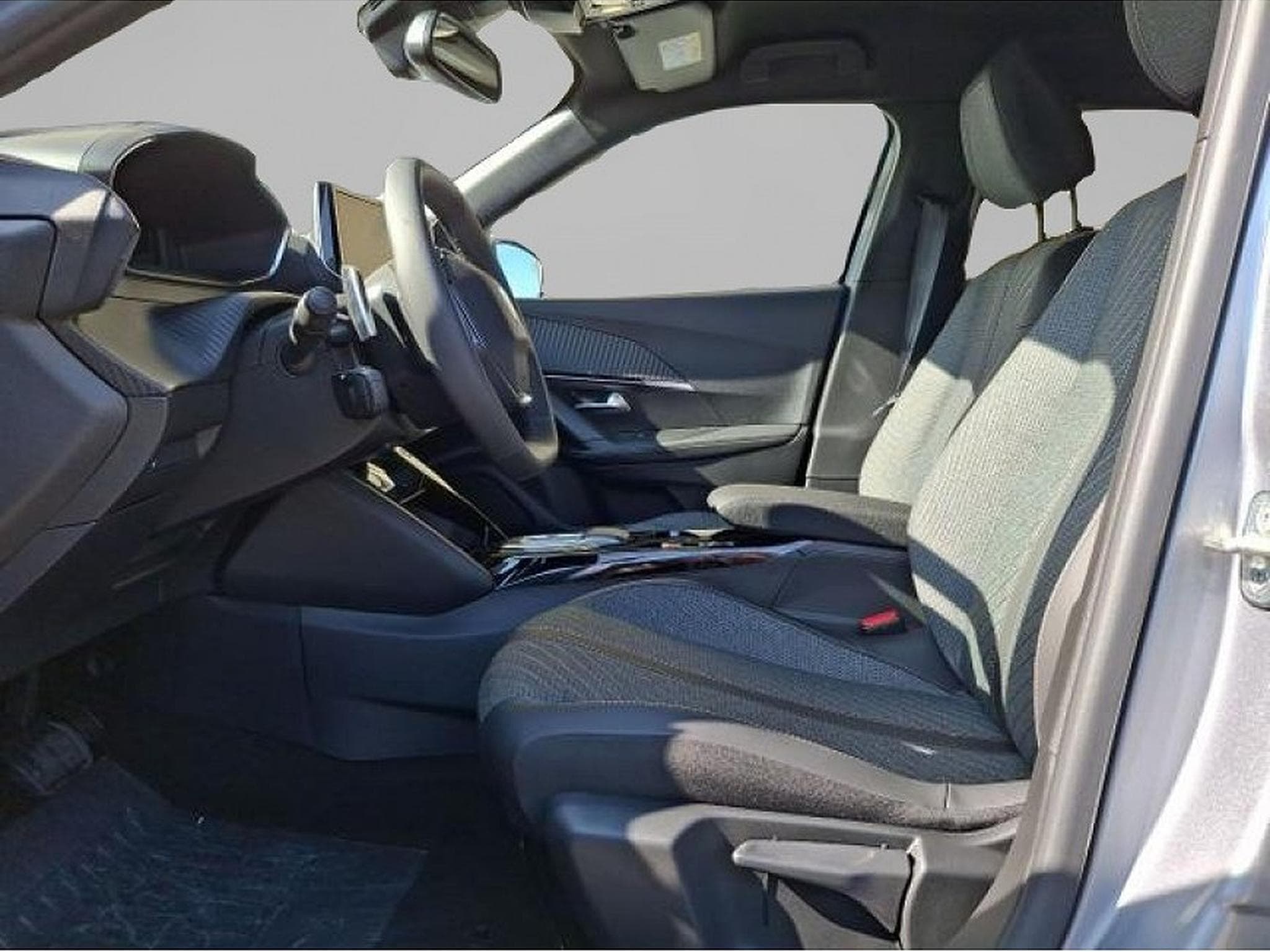 Peugeot 2008 (2016) - Foto 9