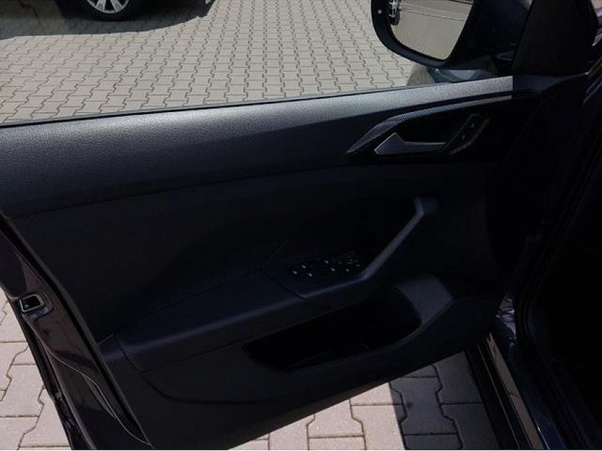 VW T-Cross (2024) - Photo 9