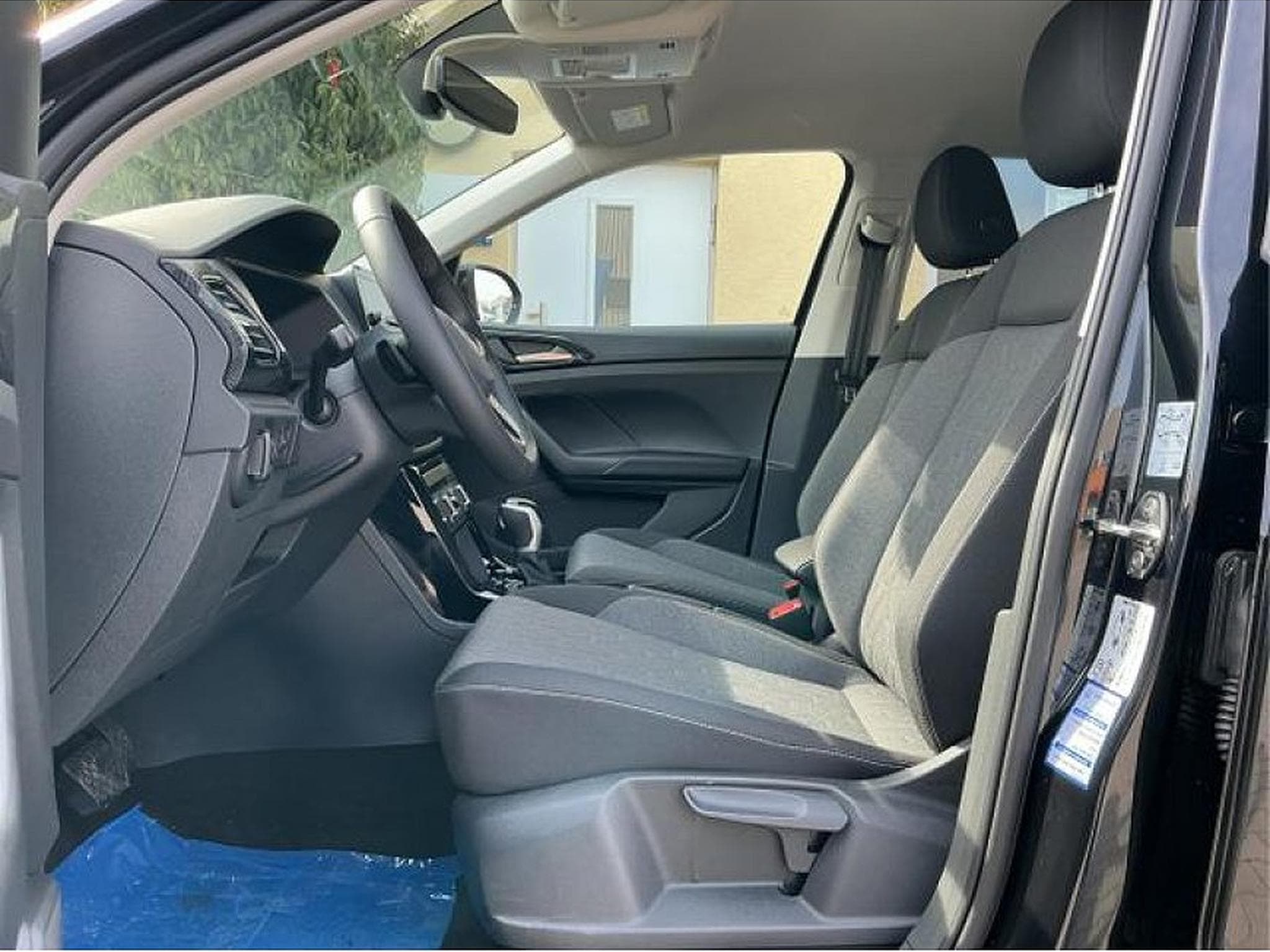 VW T-Cross (2024) - Photo 8