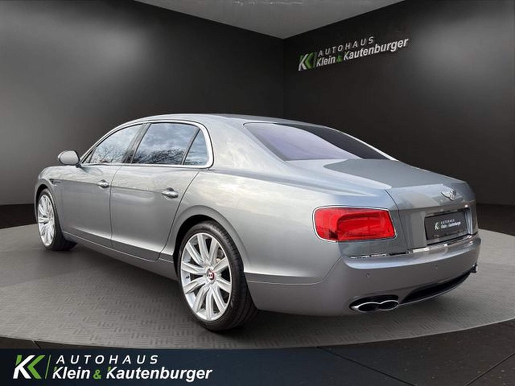 Bentley Flying Spur FLYING SPUR V8 MULLINER +VOLL+REAR-EN+SCHECKHEFT (2015) - Photo 7