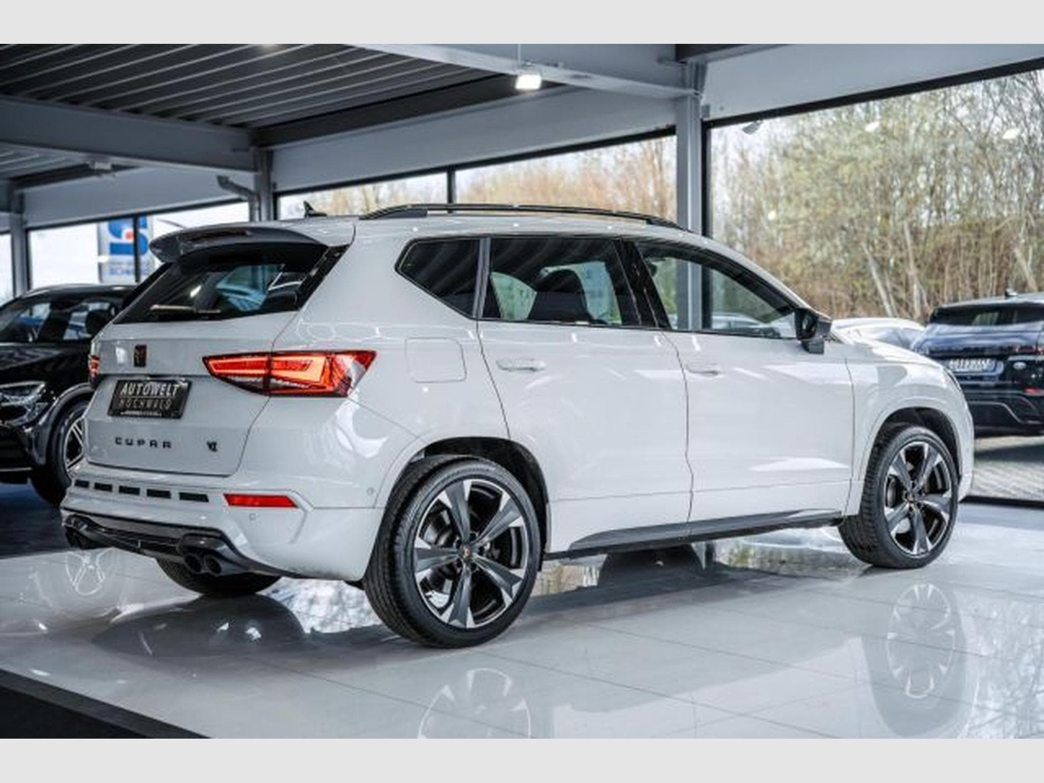 Cupra Ateca Ateca VZ 2.0 TSI DSG 4Drive NAVI AHK LED RFK SHZ (2024) - Photo 11