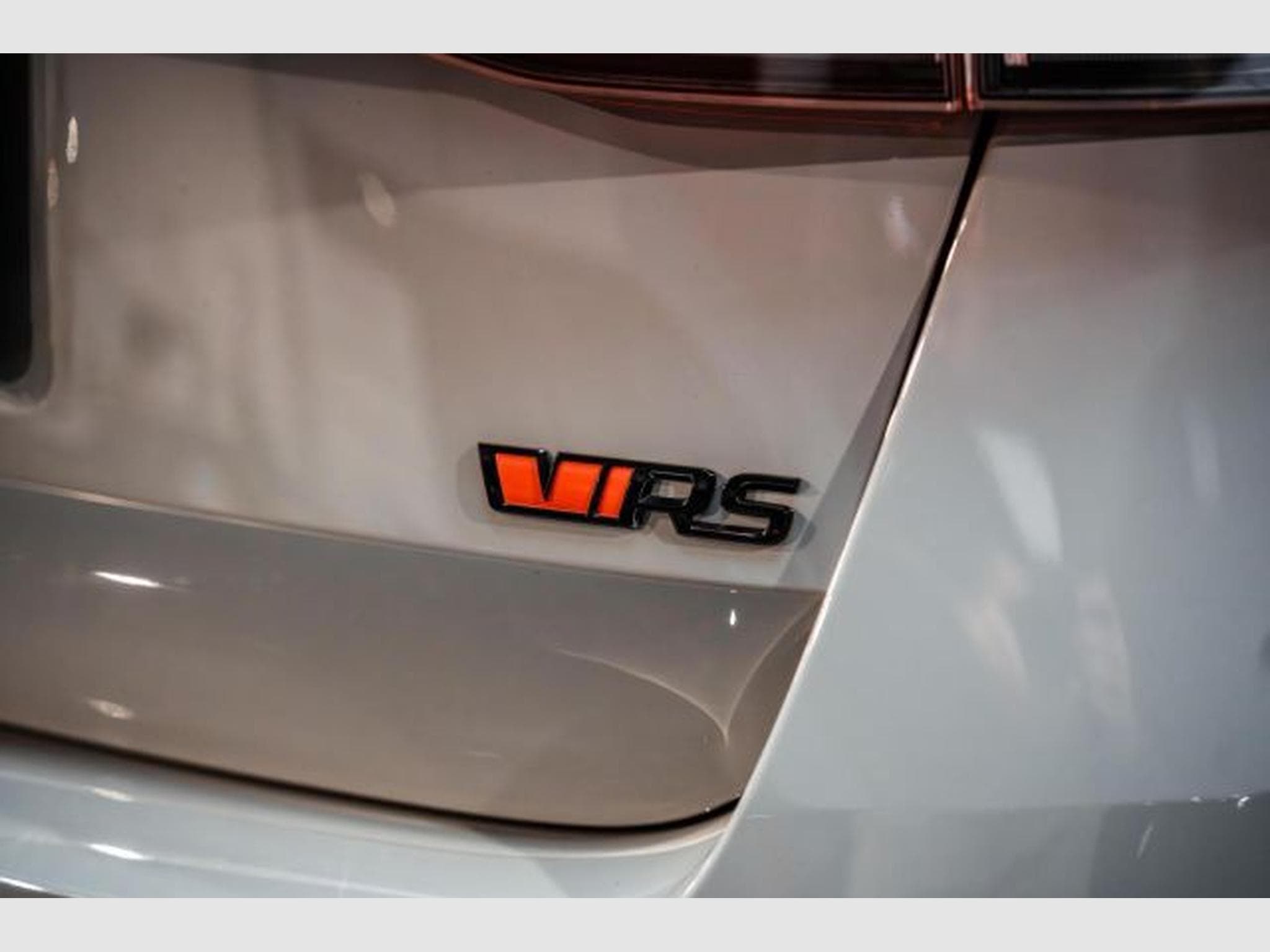 Skoda Octavia Octavia RS 2.0 TSI DSG First Edit. PANO HuD LED (2021) - Photo 13