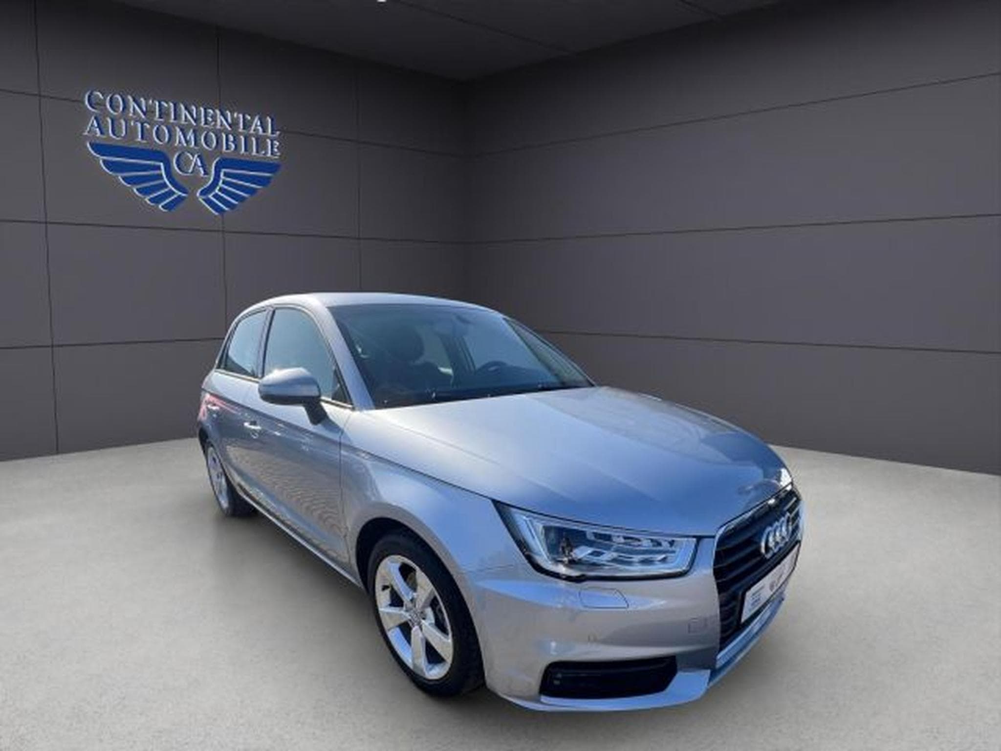 Audi A1 A1 Sportback NAVI,KLIMA,BIXENON,MFL,GRA,PDC (2018) - Foto 2