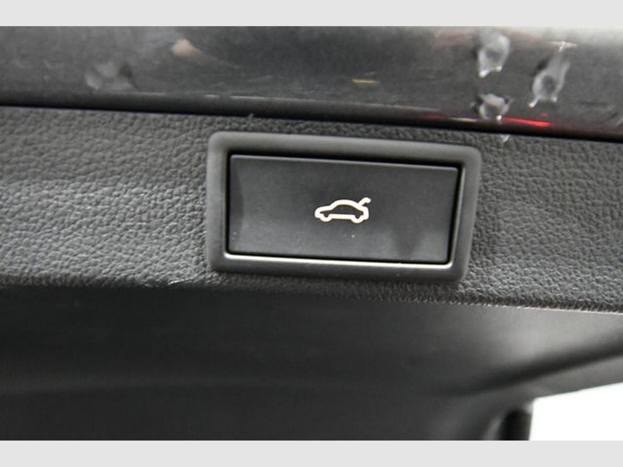 Skoda Octavia Octavia Combi 1.5 TSI Selection, Navi, Park A., (2025) - Photo 8