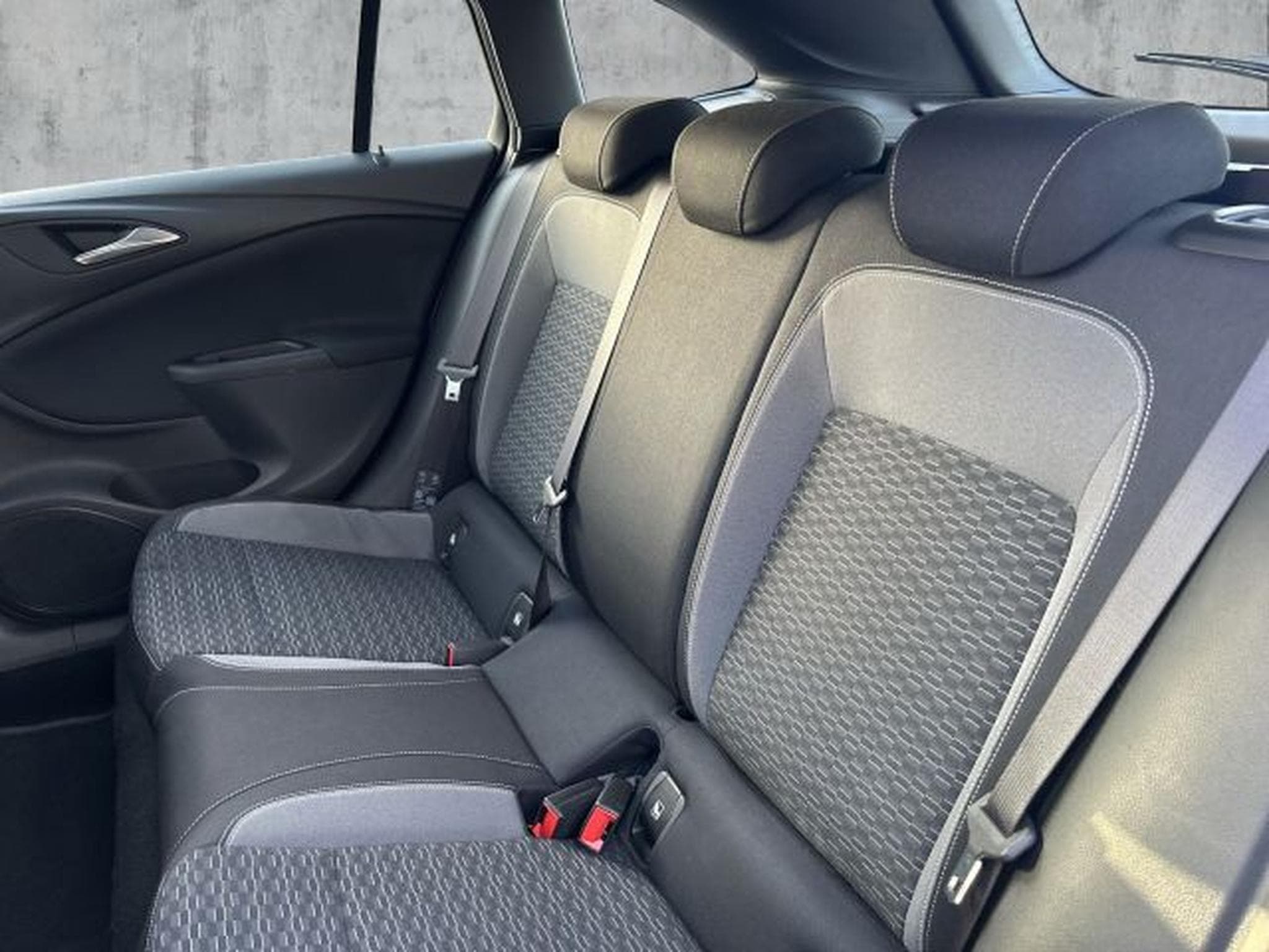 Opel Astra Astra K 1.5 D Sport Tourer NAVI LED PDC GARANTIE (2020) - Foto 12