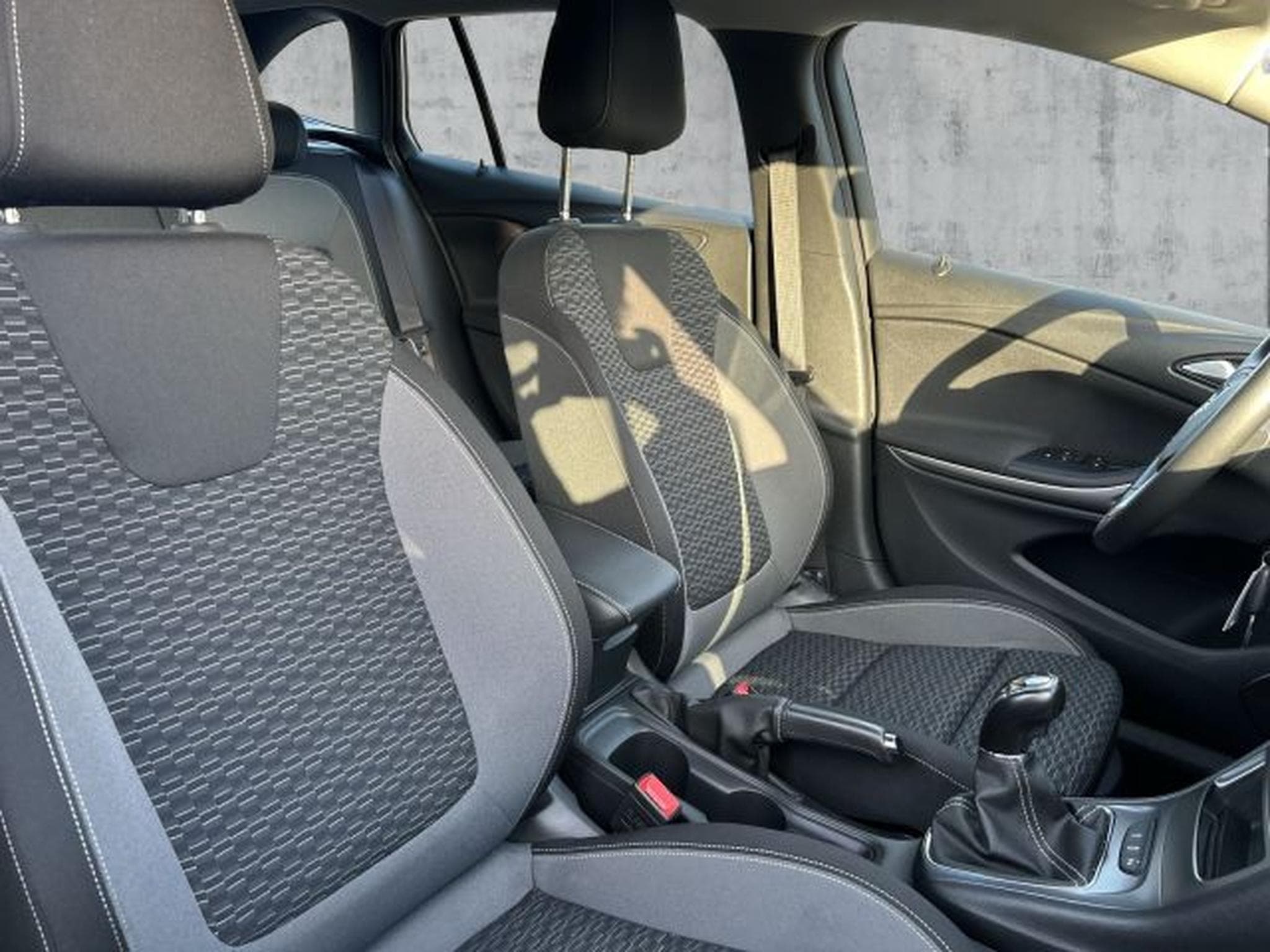 Opel Astra Astra K 1.5 D Sport Tourer NAVI LED PDC GARANTIE (2020) - Foto 13