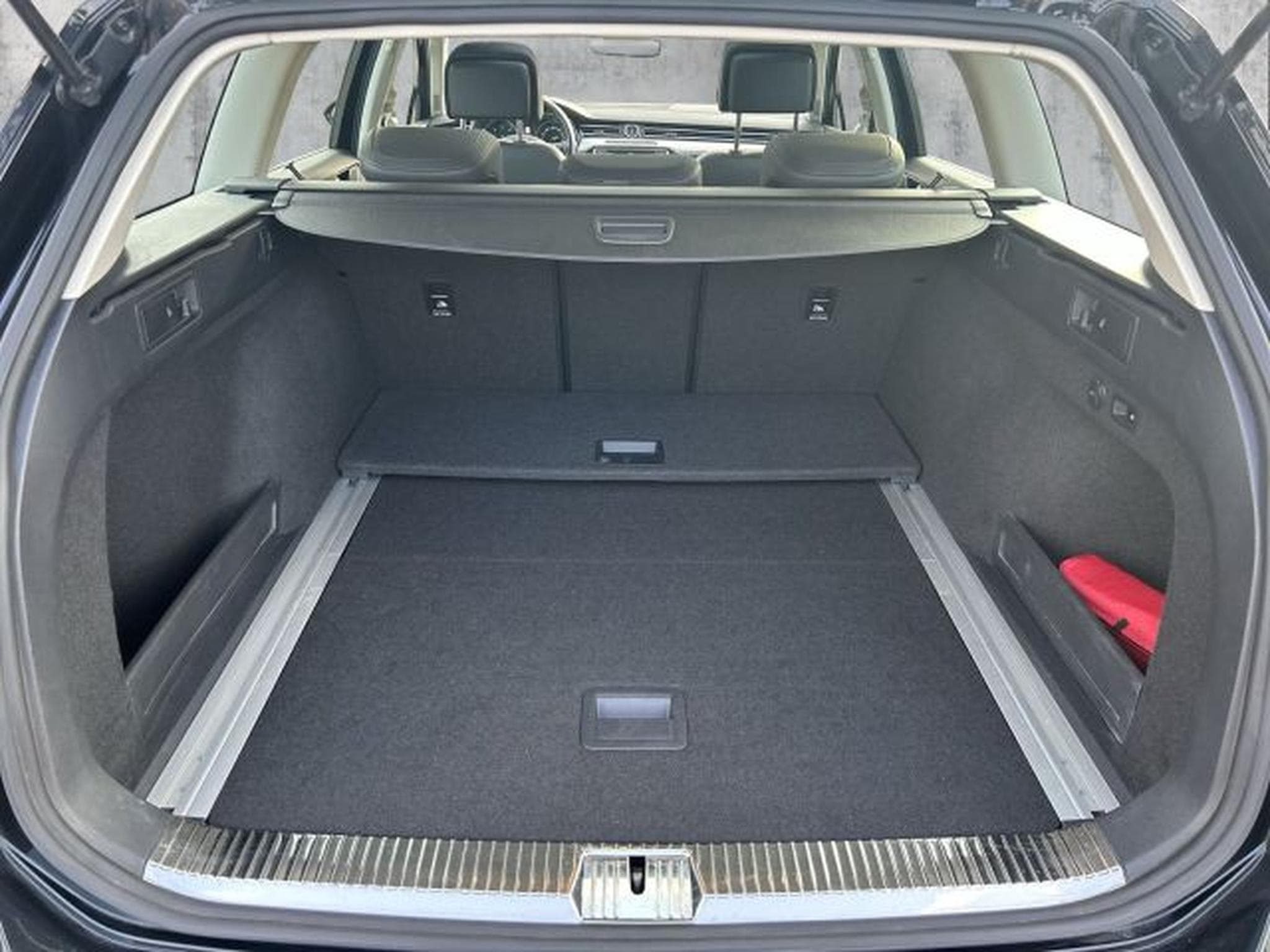 VW Passat Passat Alltrack 2.0 TDI DSG 4M LED RFK AHK PANO (2016) - Foto 10