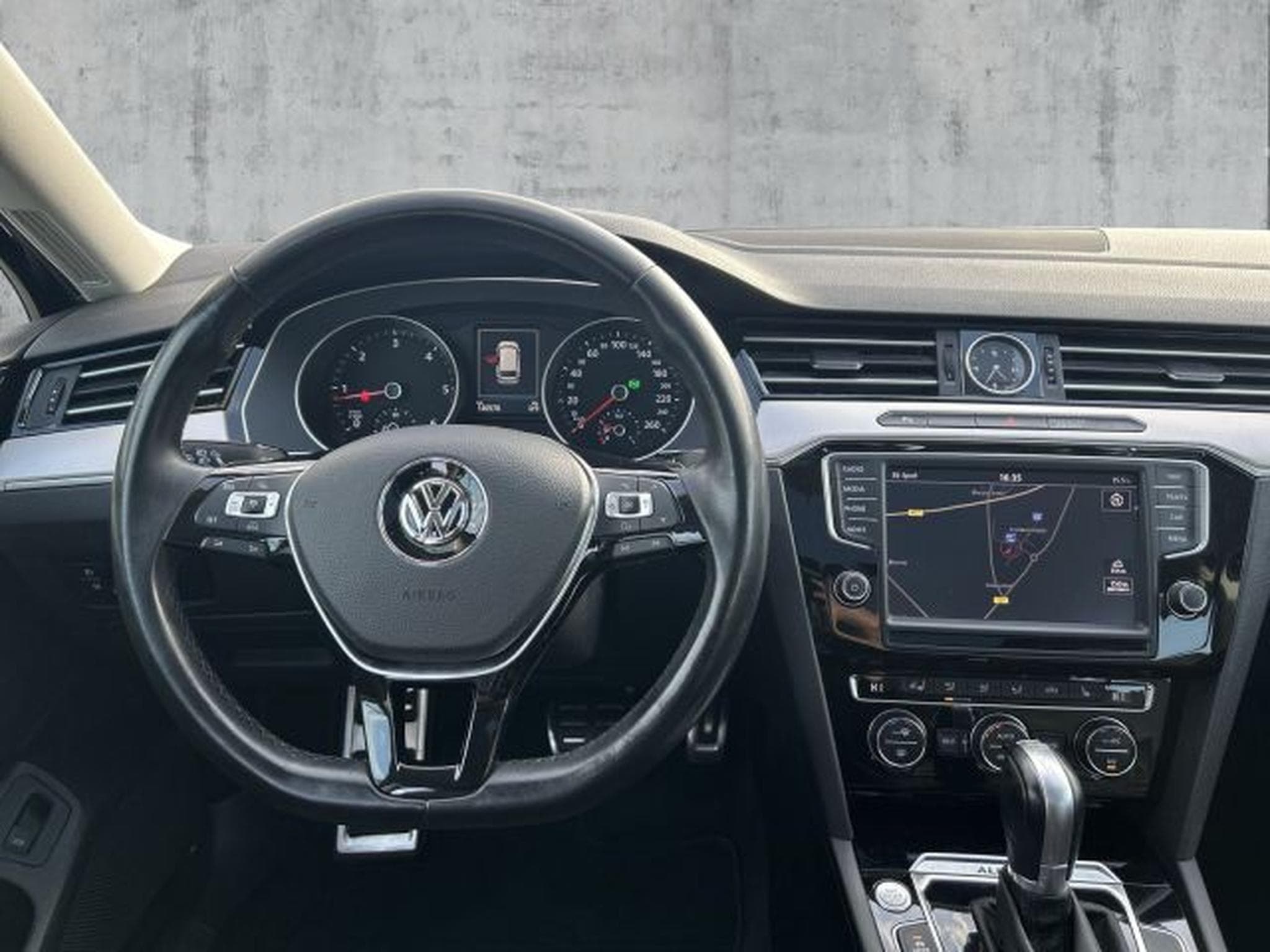 VW Passat Passat Alltrack 2.0 TDI DSG 4M LED RFK AHK PANO (2016) - Foto 15