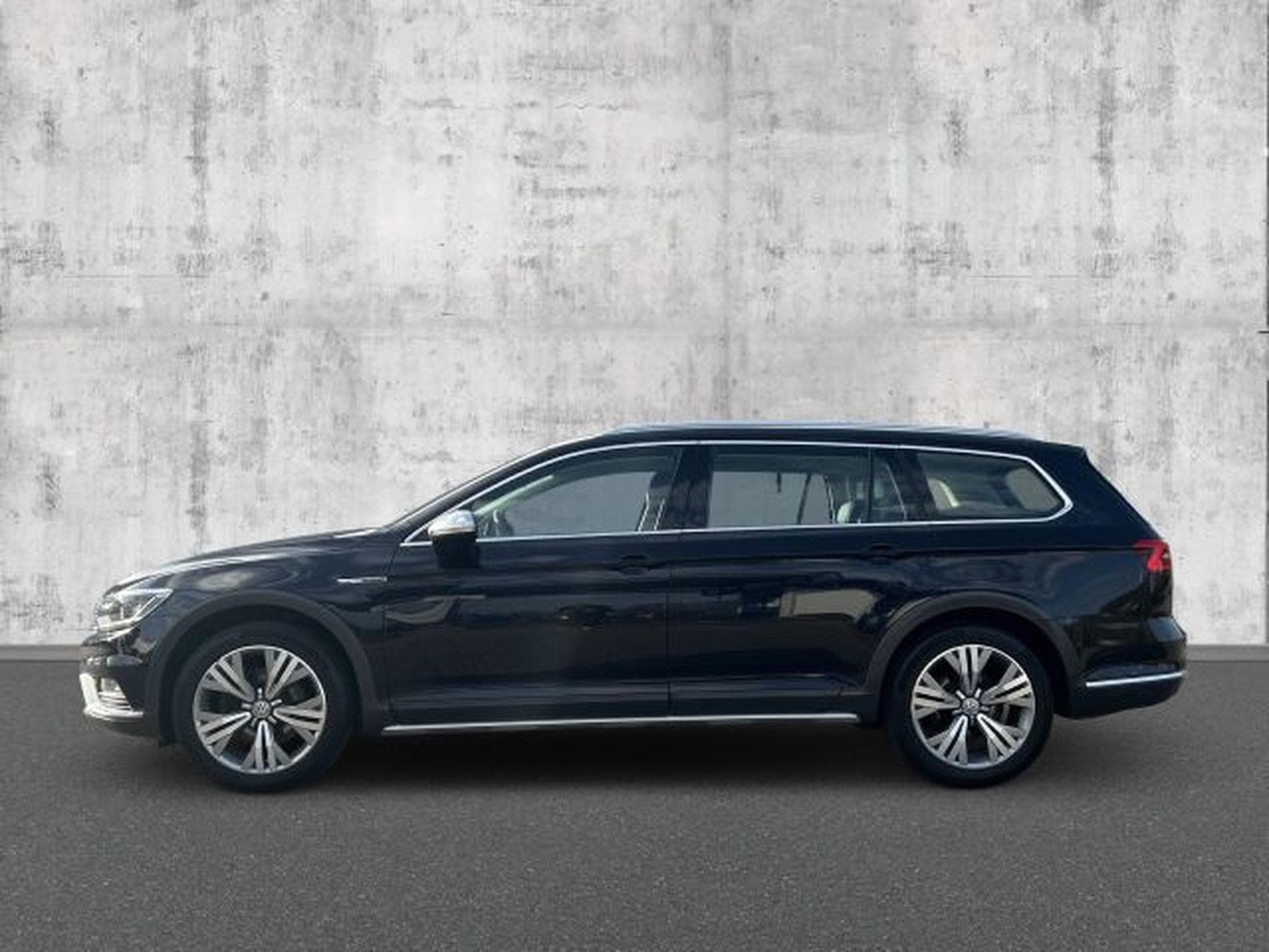 VW Passat Passat Alltrack 2.0 TDI DSG 4M LED RFK AHK PANO (2016) - Foto 2