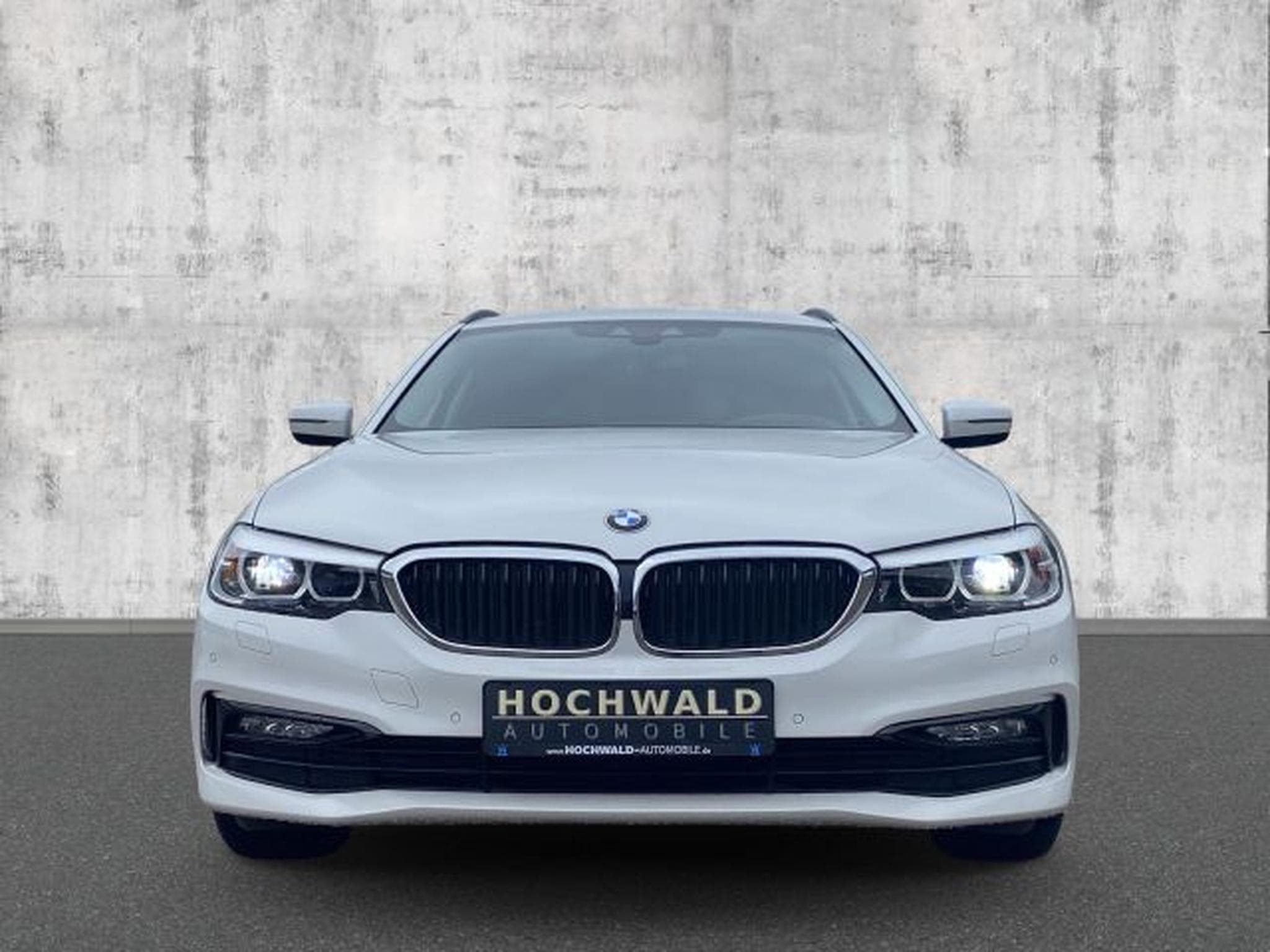 BMW 520 520d T Autom. Sport Line H&amp;K STAHZG Display Key (2017) - Photo 8