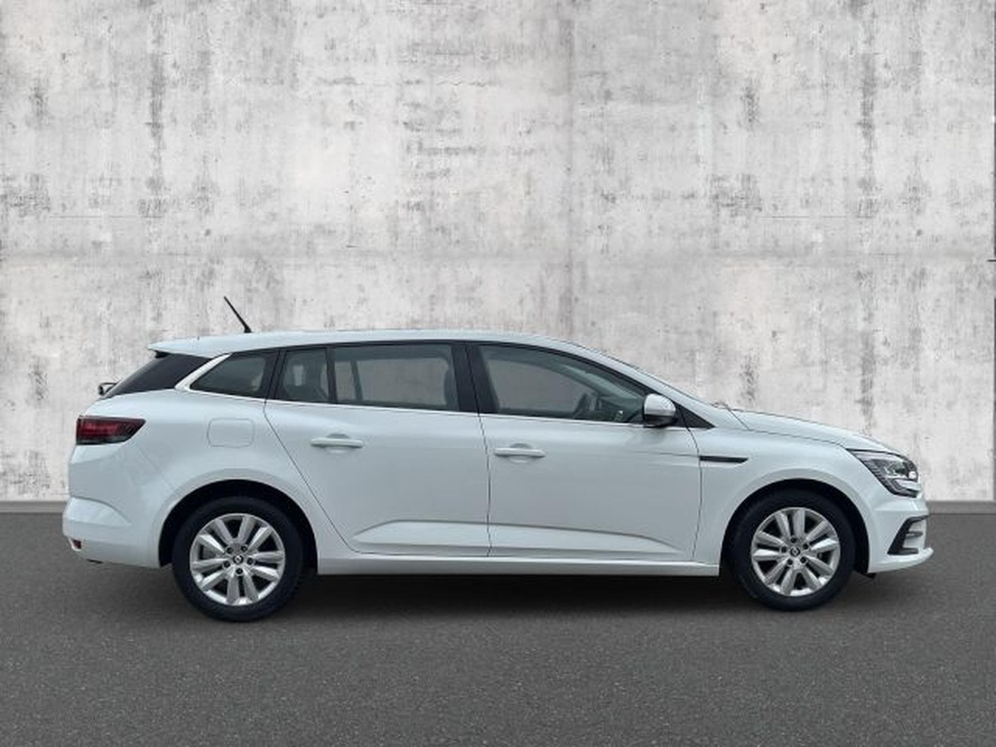 Renault Megane Megane Grandtour 1.5 dCi Equilibre NAVI M.LED (2022) - Foto 6