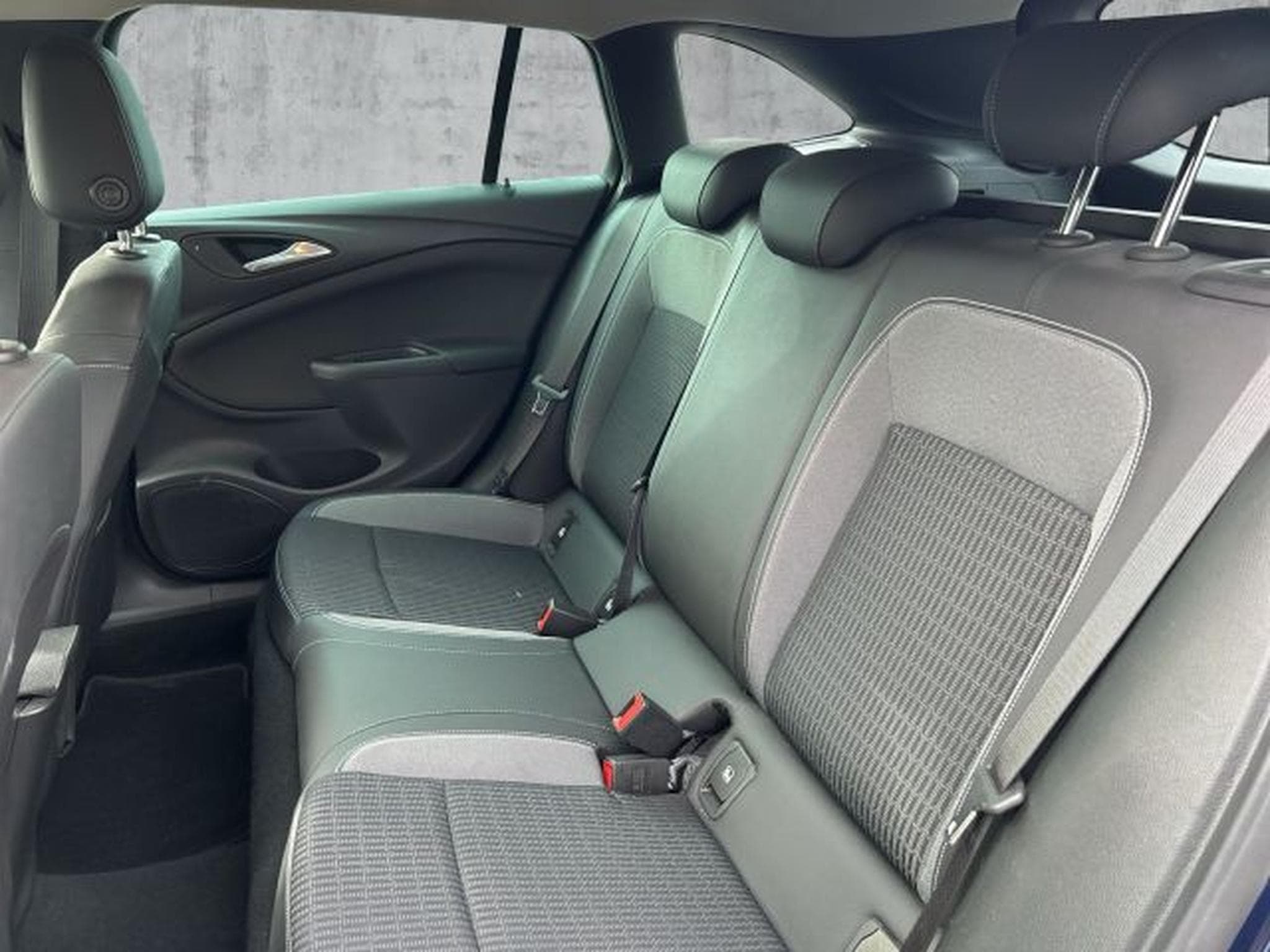 Opel Astra Astra K 1.5 D Business NAVI Voll-LED KAMERA (2021) - Foto 12