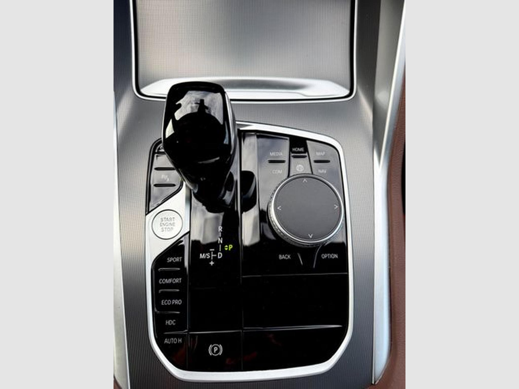 BMW X6 X6 xDrive 40 d M Sport Paket/LED/HUD/AHK/CAM/ (2022) - Photo 16