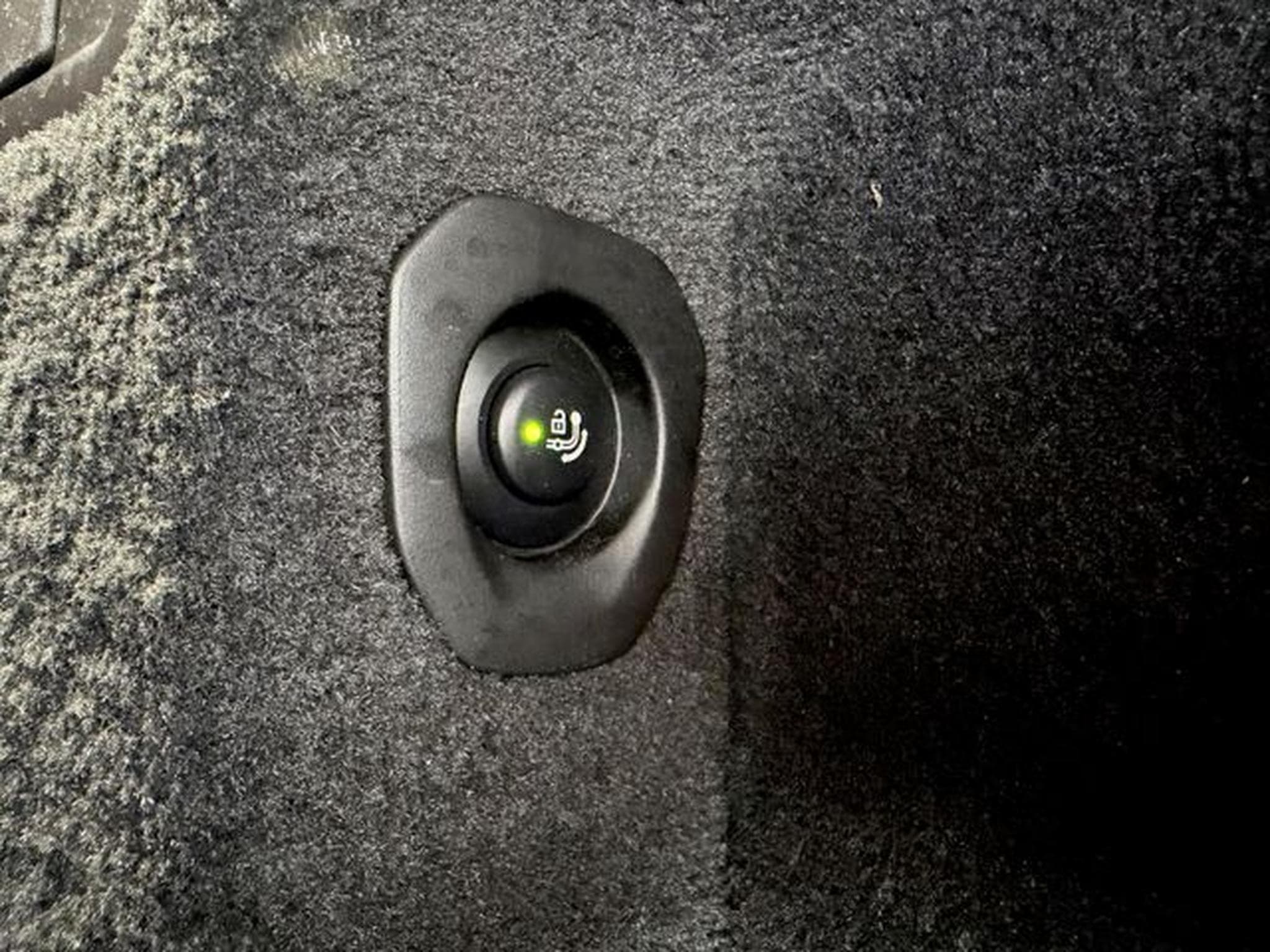 BMW X6 X6 xDrive 40 d M Sport Paket/LED/HUD/AHK/CAM/ (2022) - Photo 19