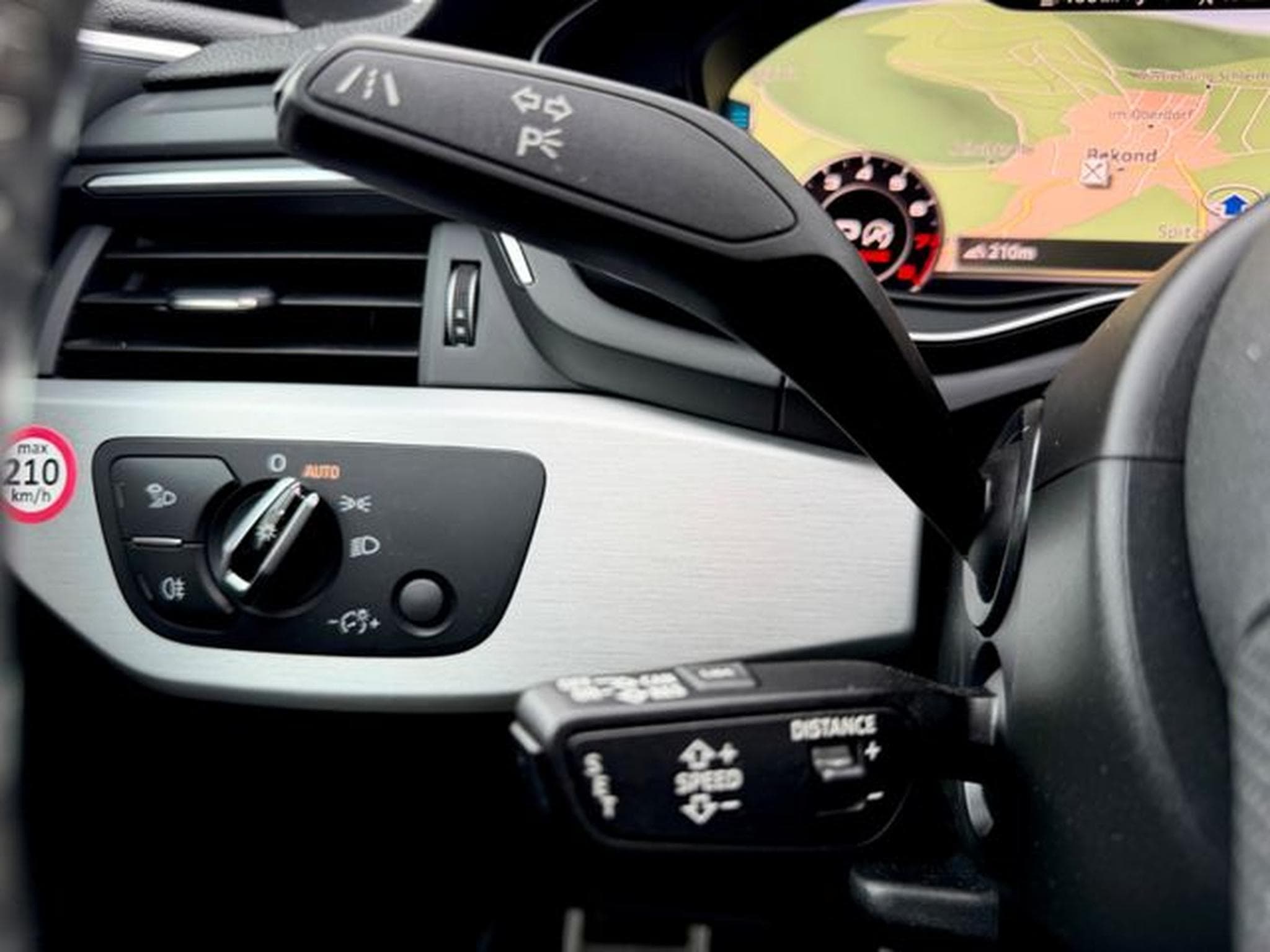 Audi A5 A5 Coupe 2.0 TFSI quattro S line Sport Plus (2017) - Photo 15