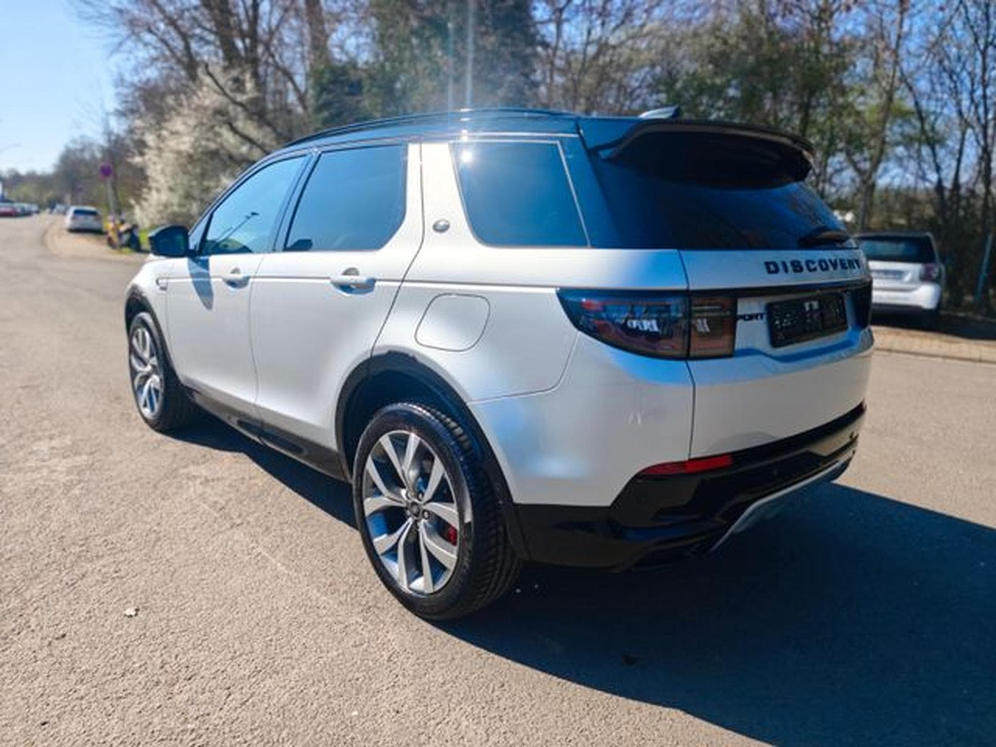 Land-Rover Discovery DISCOVERY SPORT HYBRID*R-DYNAMIC*HSE AWD *LED* (2024) - Foto 8