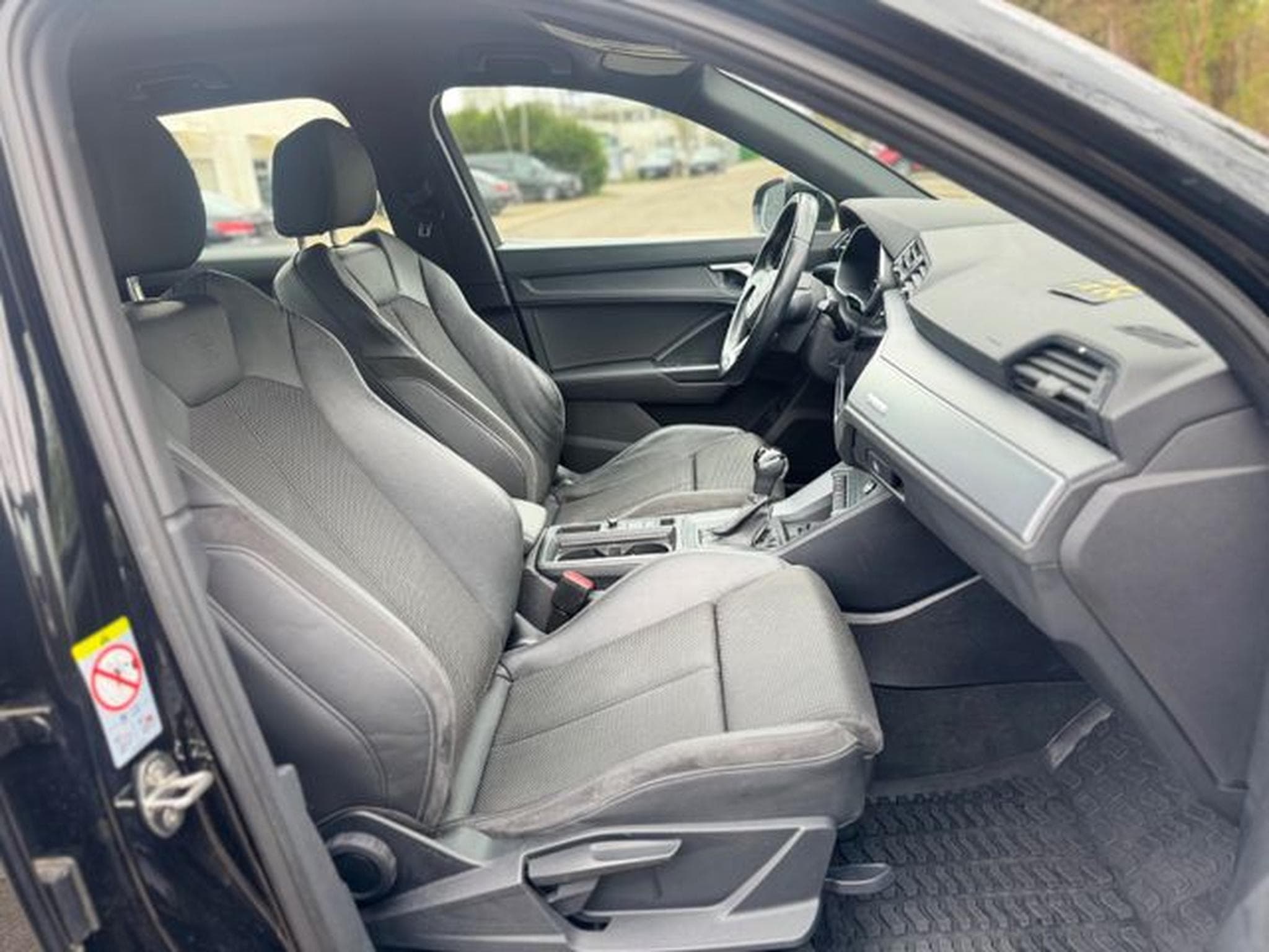 Audi Q3 Q3 45 TFSI E 3x S-LINE *LED*VIRTUAL*NAVI*VOLL* (2021) - Photo 13