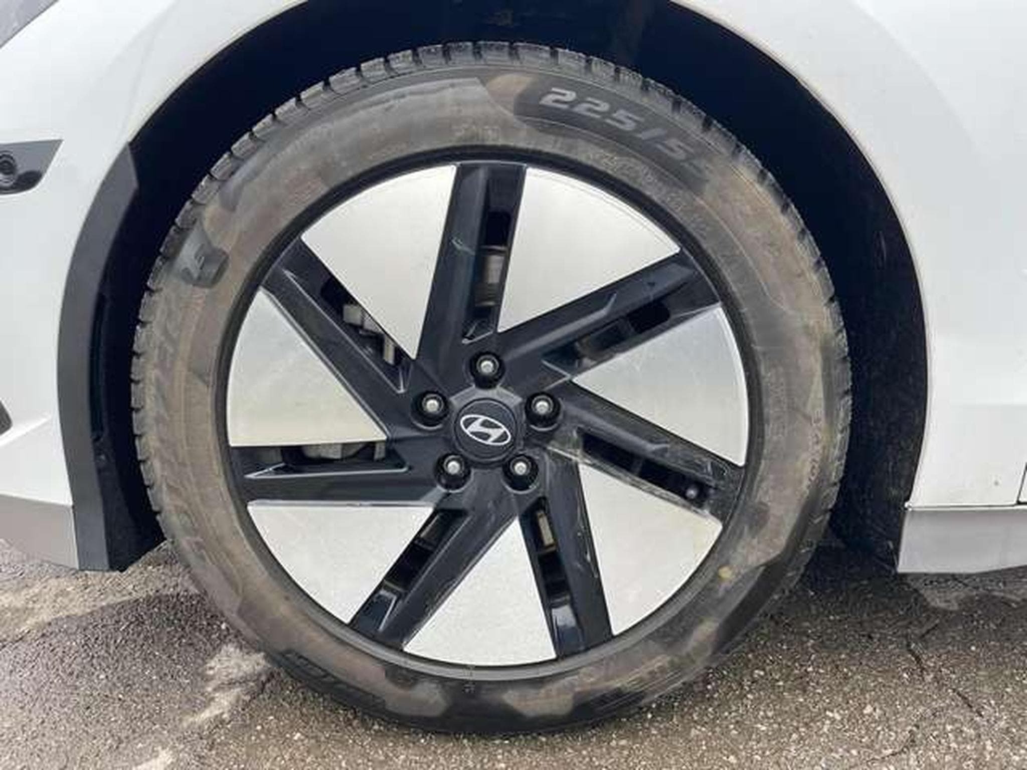 Hyundai IONIQ 6 IONIQ 6 77,4 kWh Dynamiq (2024) - Photo 31