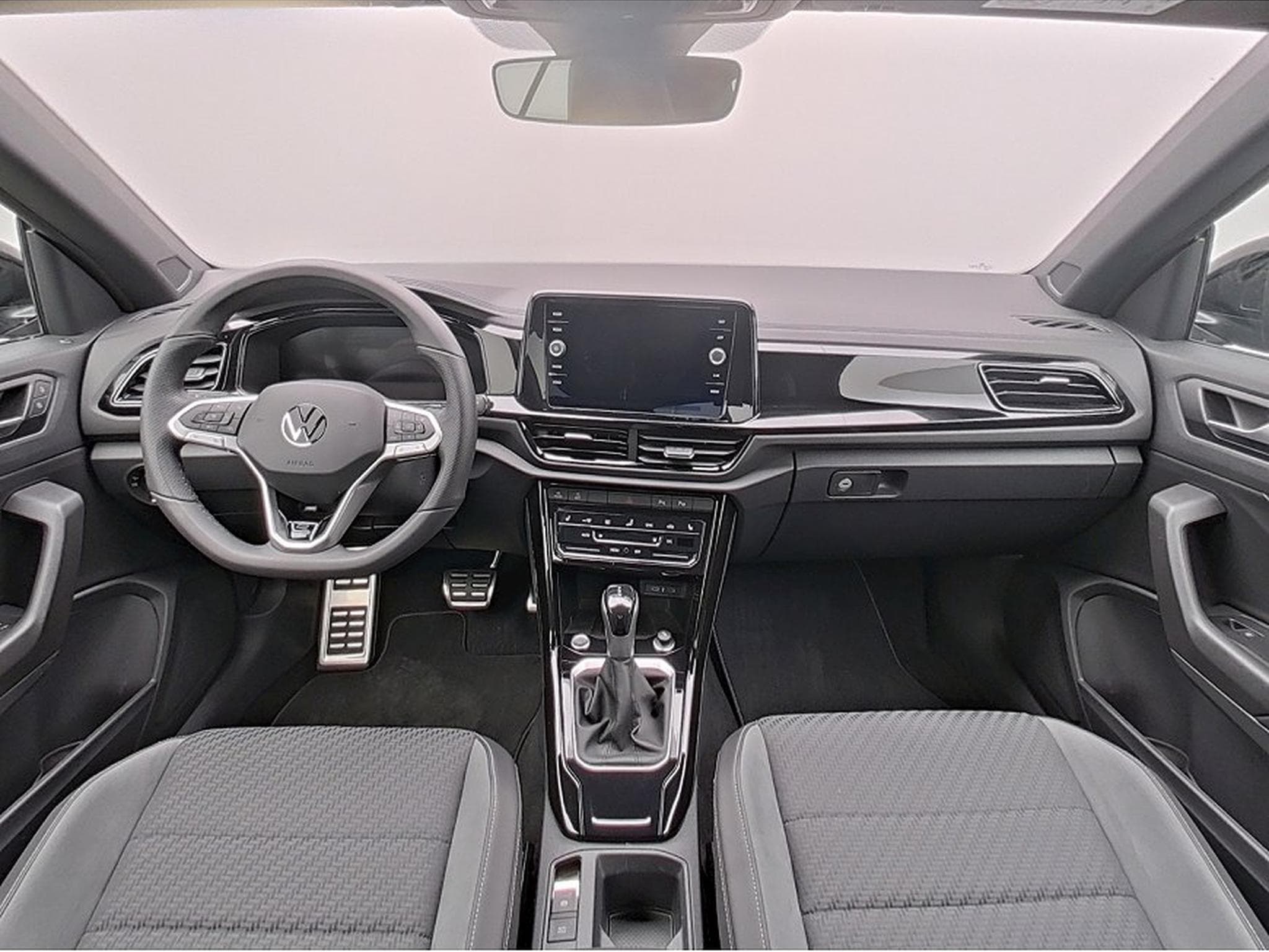 VW T-Roc (2024) - Photo 9