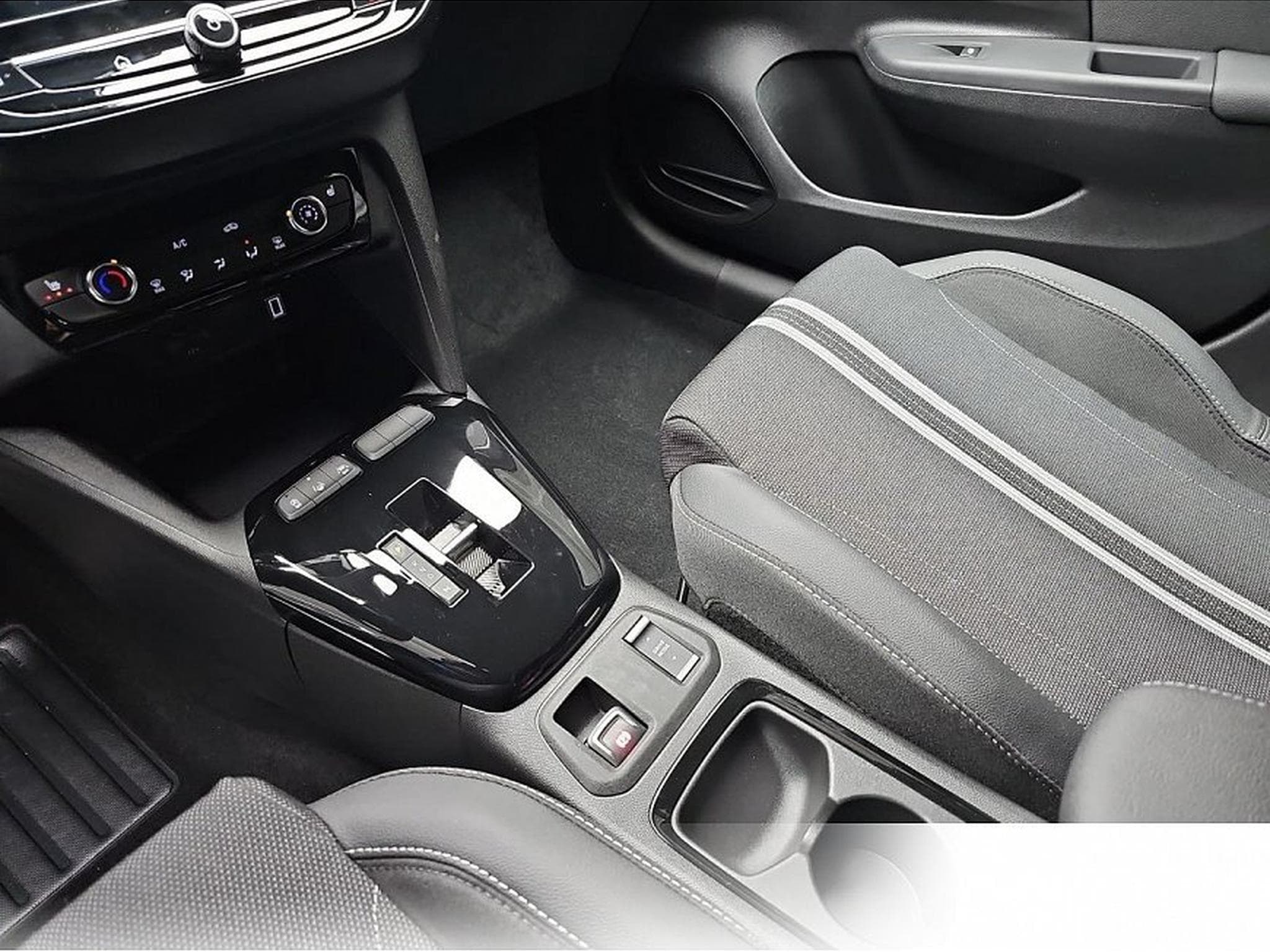 Opel Corsa (2026) - Foto 11