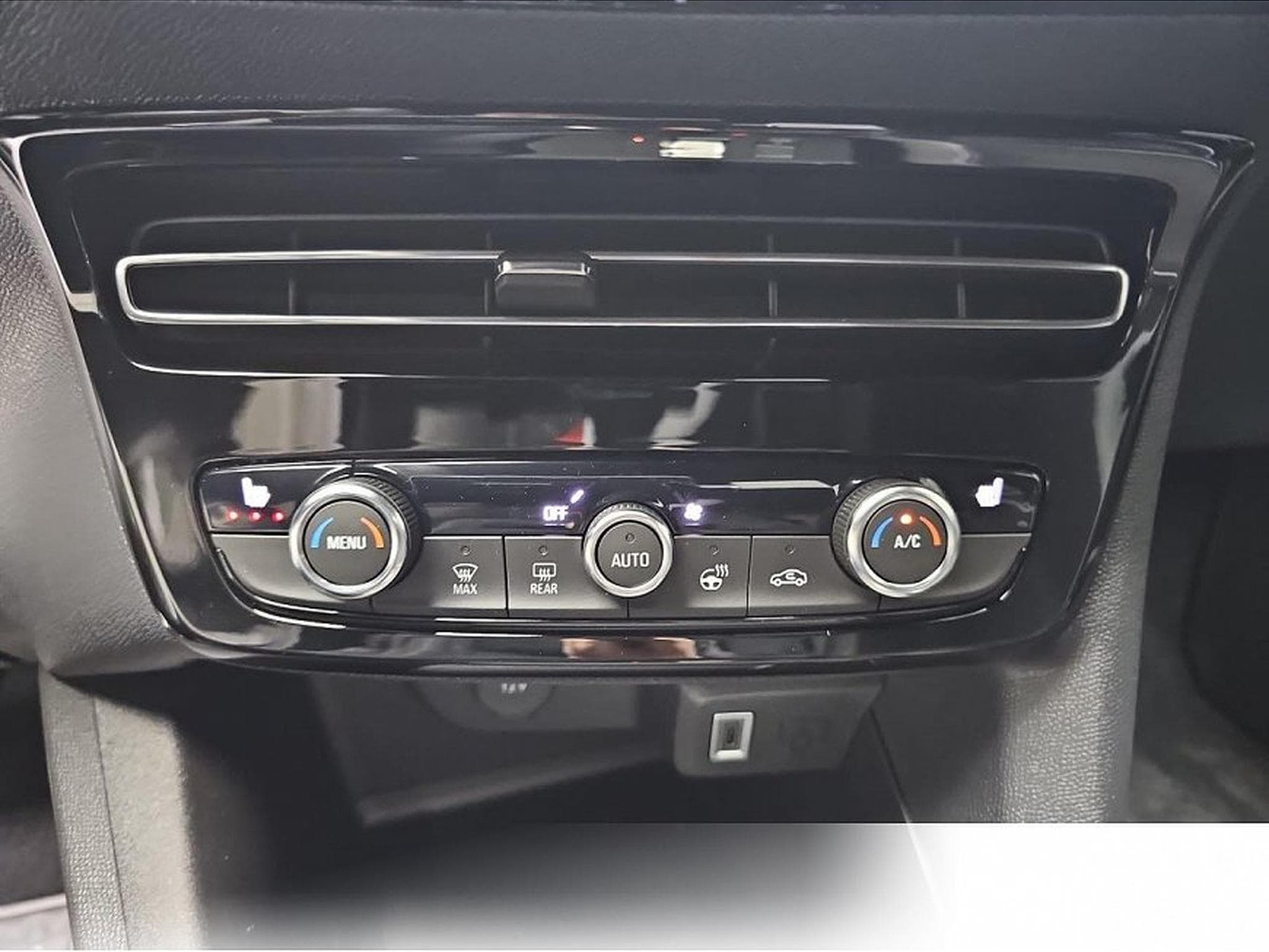 Opel Mokka (2026) - Foto 10