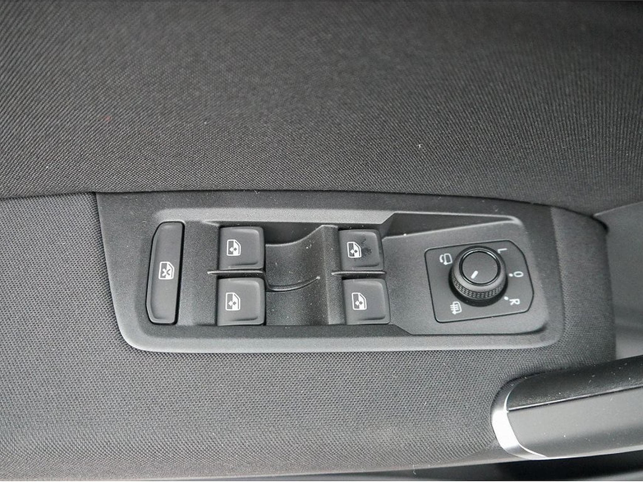 VW Touran (2026) - Photo 10