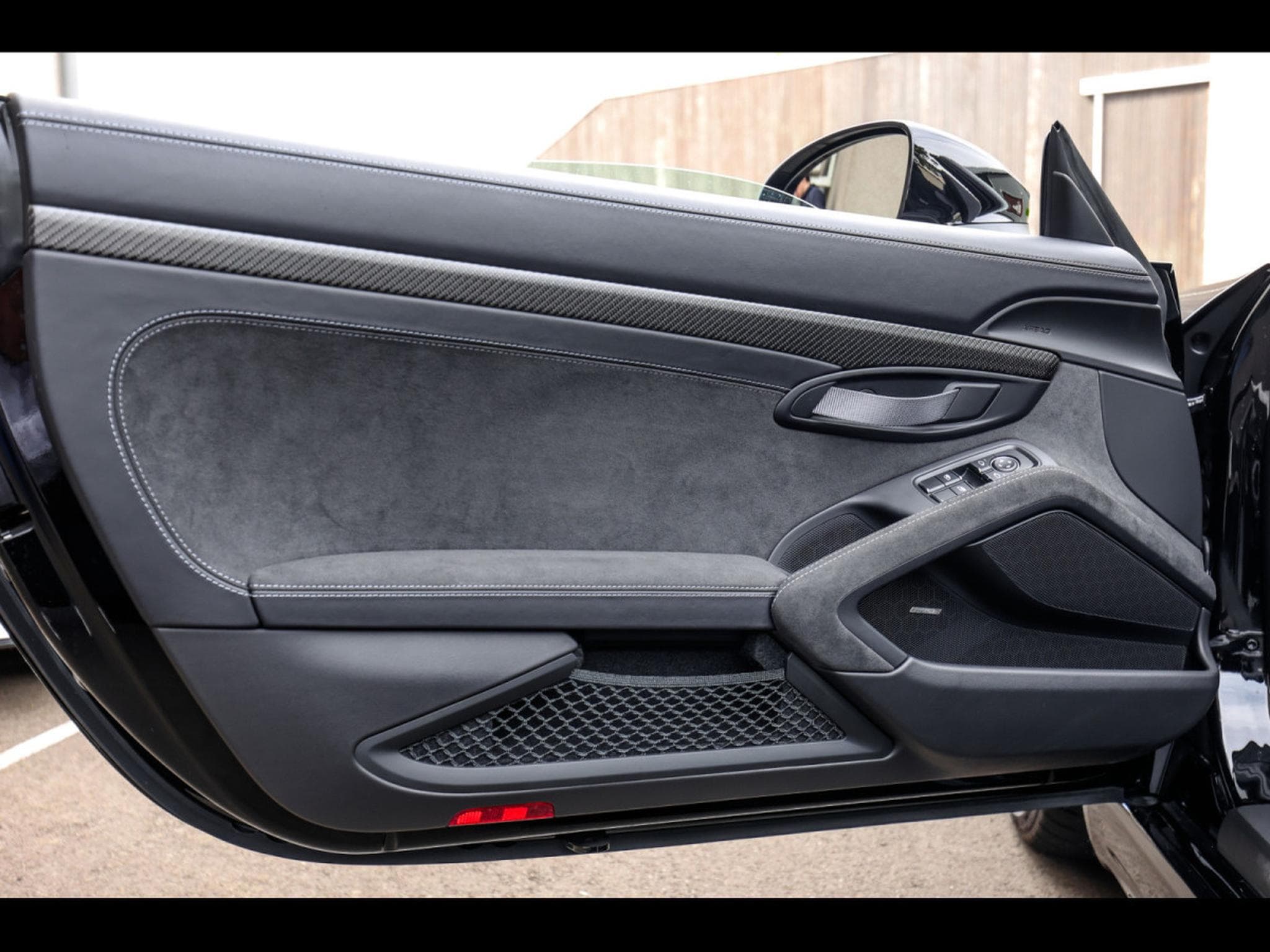 Porsche Boxster 718 SPYDER RS PDK (2024) - Photo 8