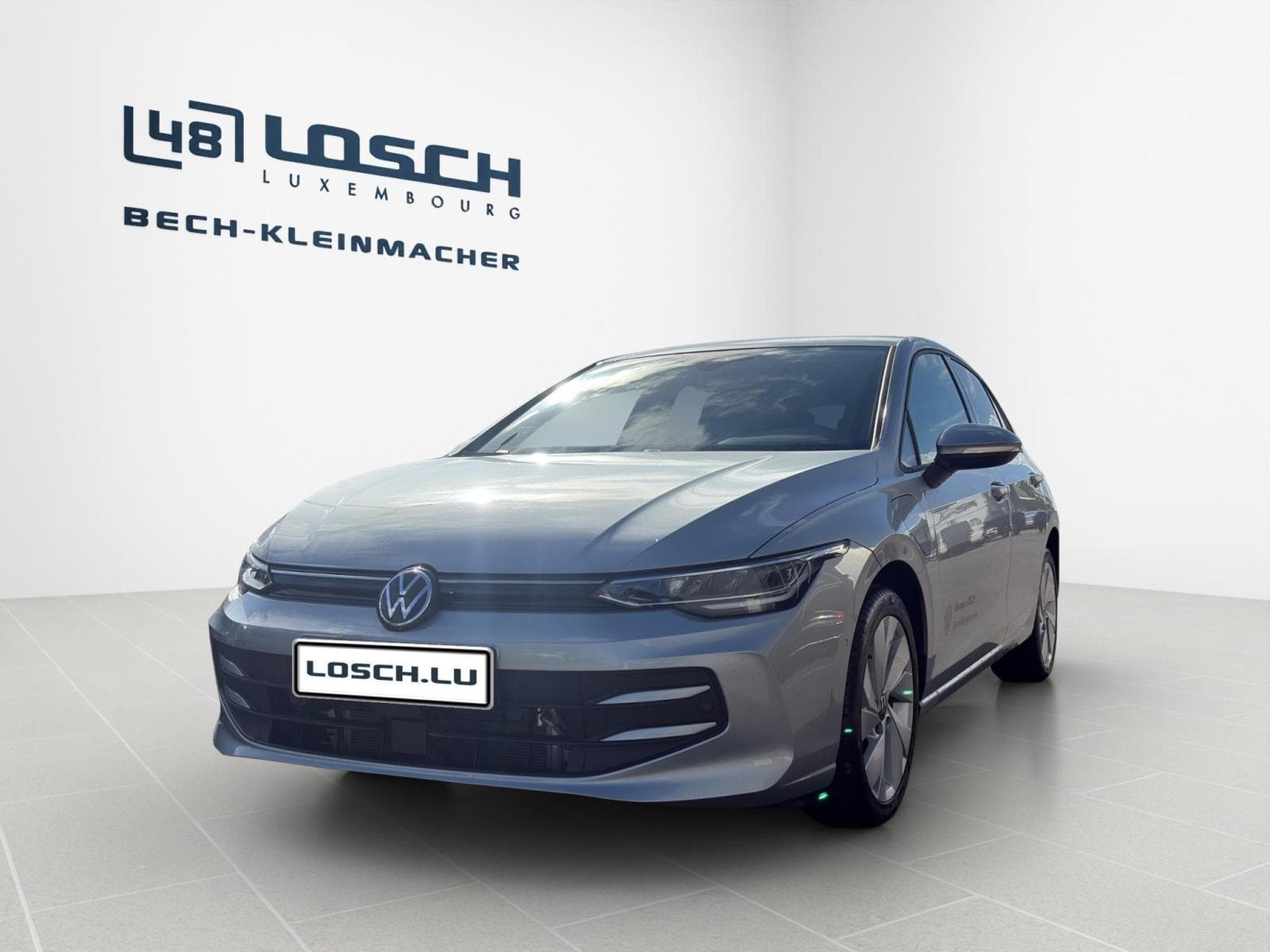 VW Golf Life (2026) - Photo 1