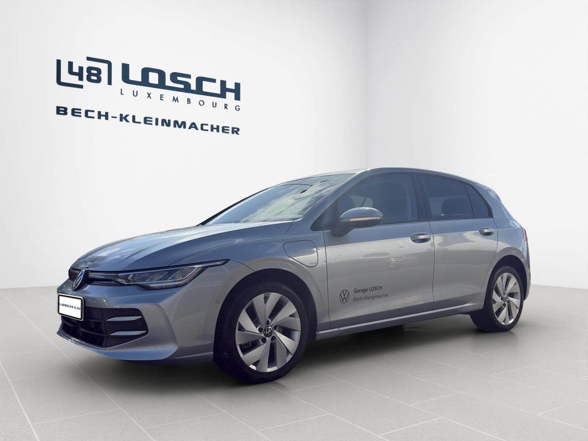 VW Golf Life (2026) - Photo 3