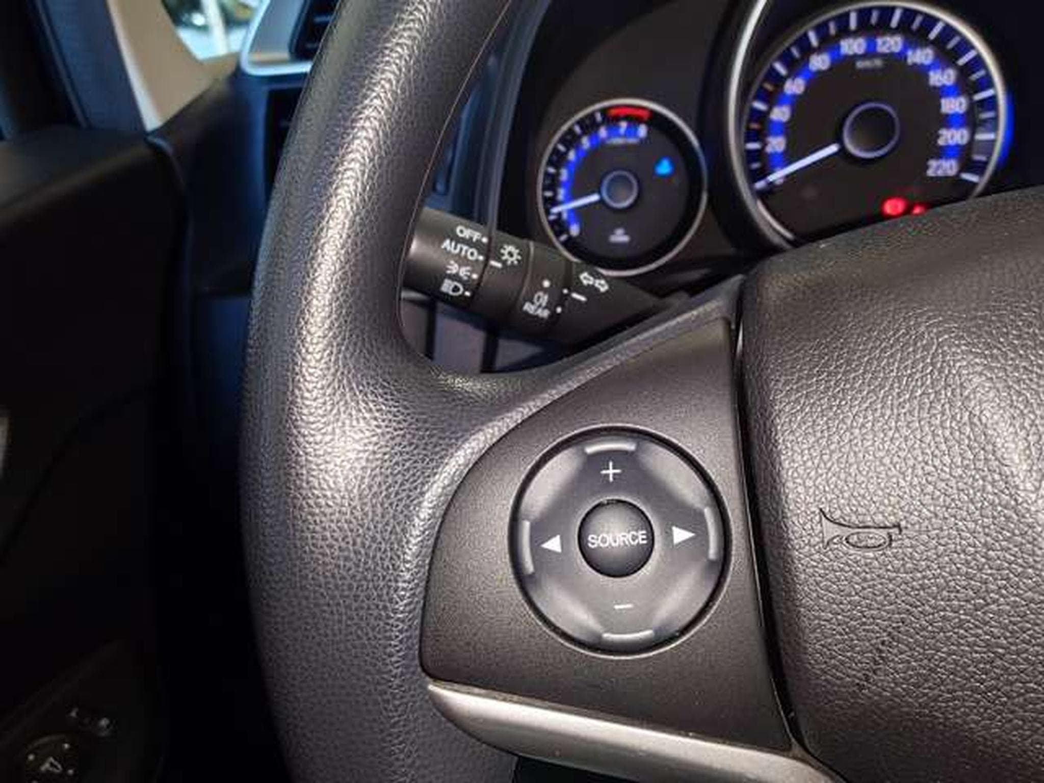 Honda Jazz Jazz 1.3i-VTEC Trend bvm6 (2017) - Foto 12