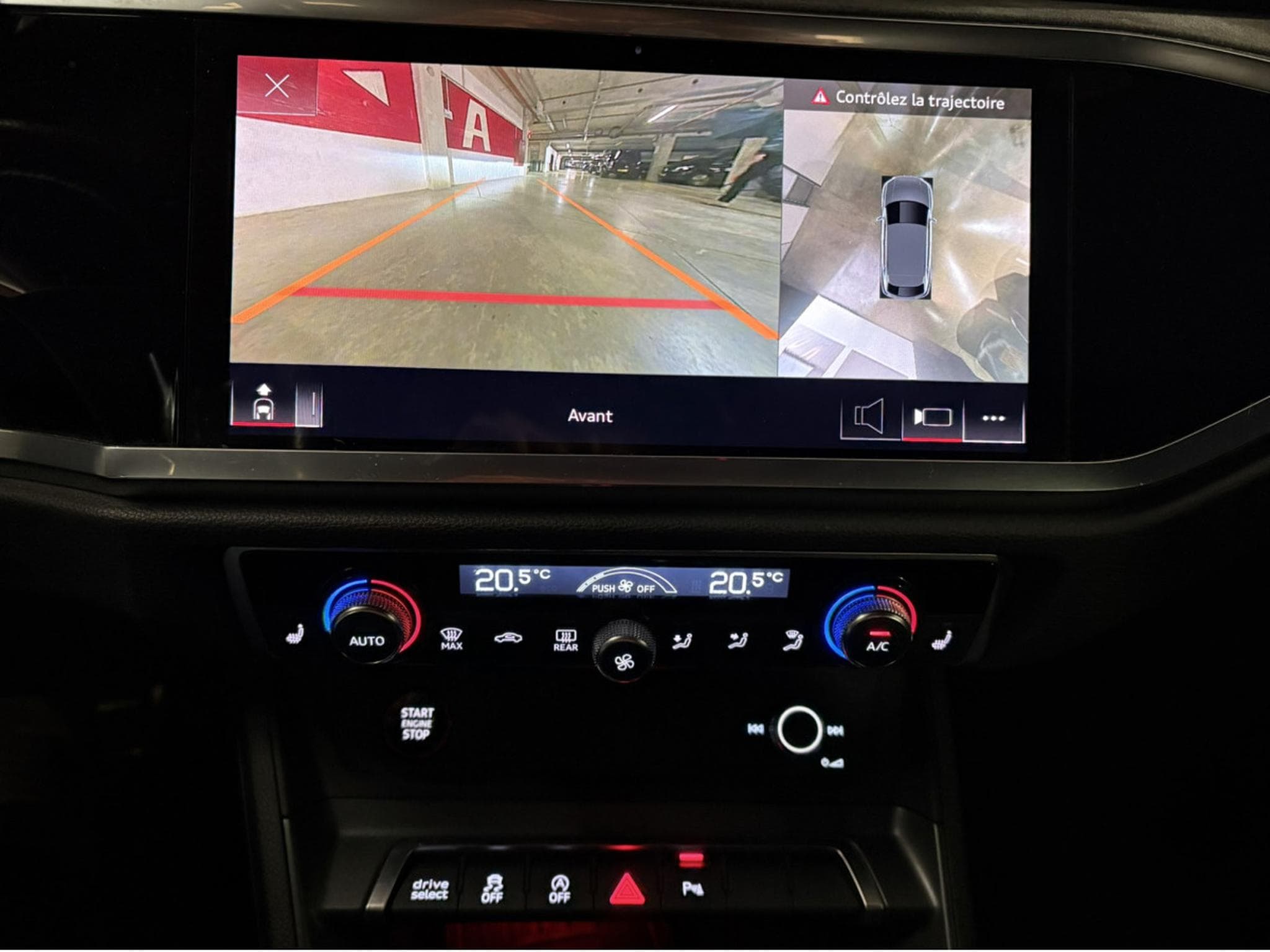 Audi RSQ3 Sportback S Tronic - Matrix LED - SONOS - 360° - 280 km/h - (2021) - Photo 14