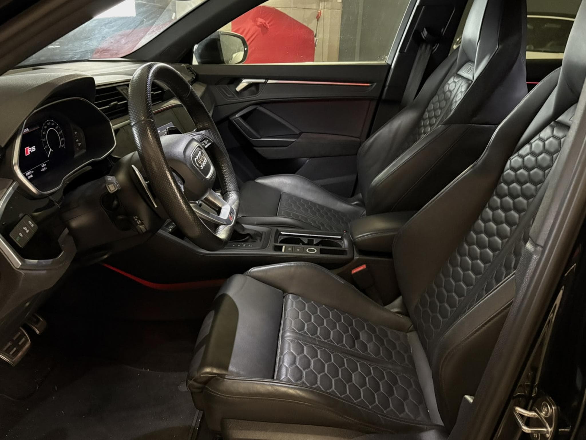Audi RSQ3 Sportback S Tronic - Matrix LED - SONOS - 360° - 280 km/h - (2021) - Photo 8