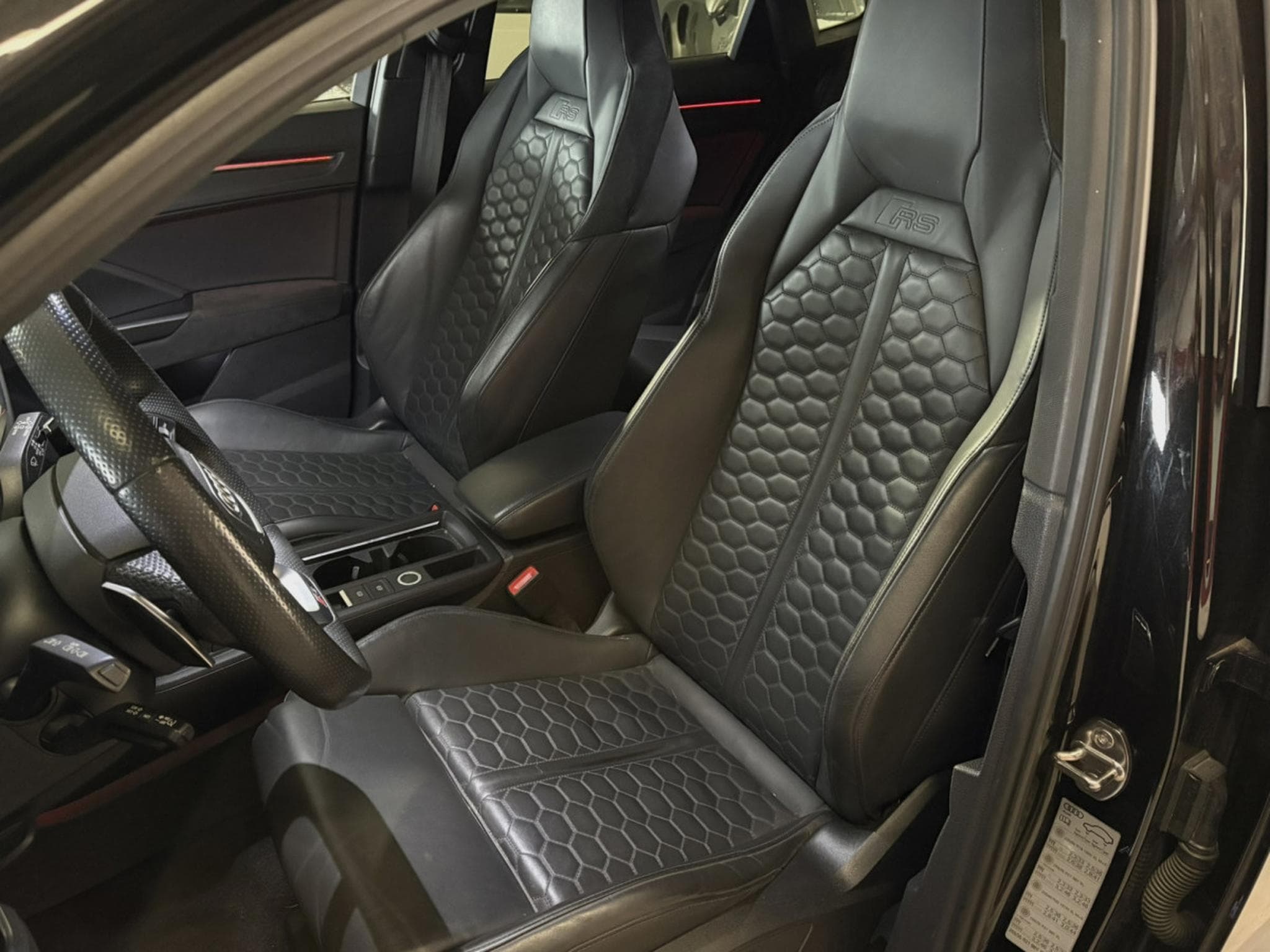 Audi RSQ3 Sportback S Tronic - Matrix LED - SONOS - 360° - 280 km/h - (2021) - Photo 9